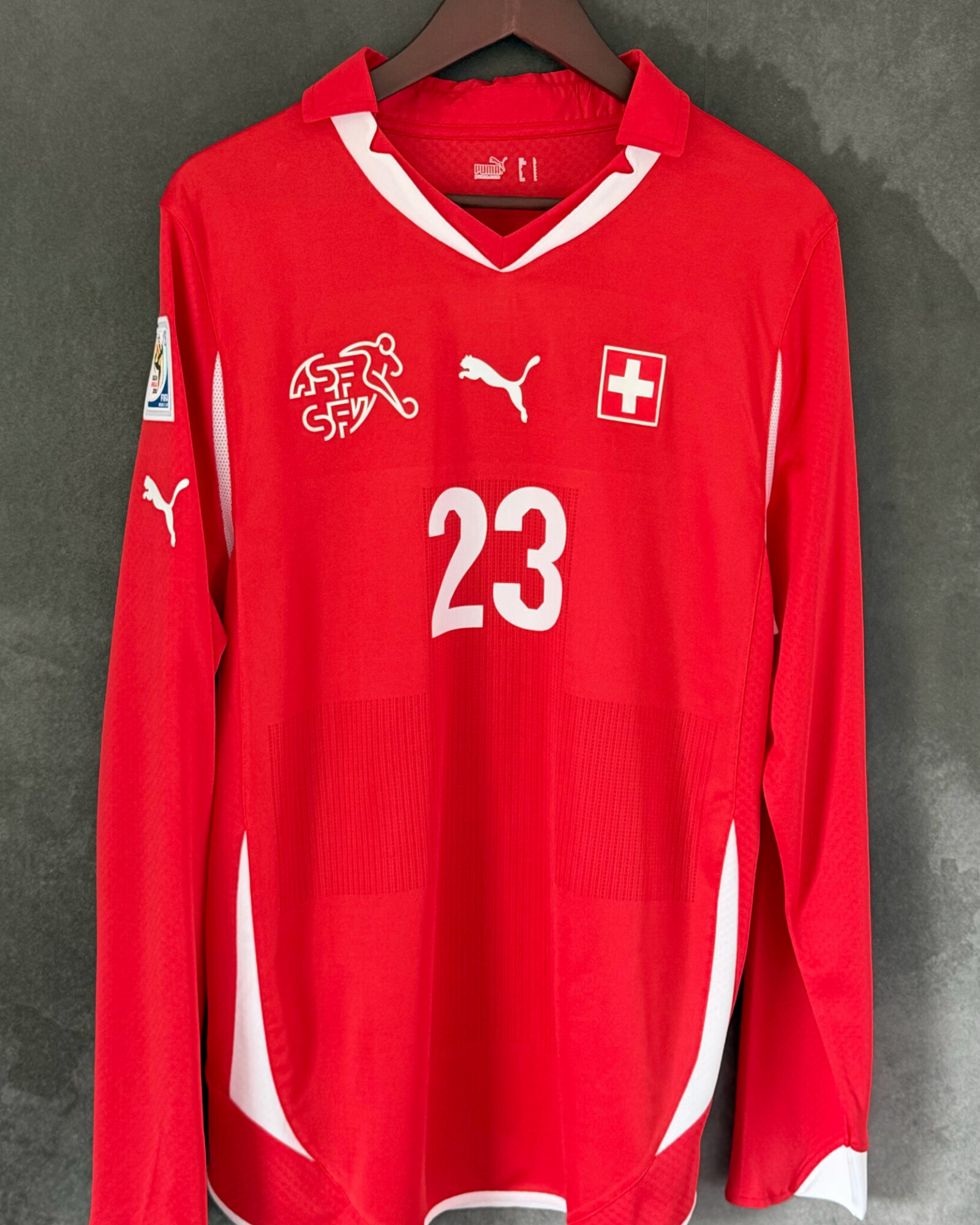 Switzerland 2010 Home LS Player Version SHAQIRI 22 L 10/10 BNWT