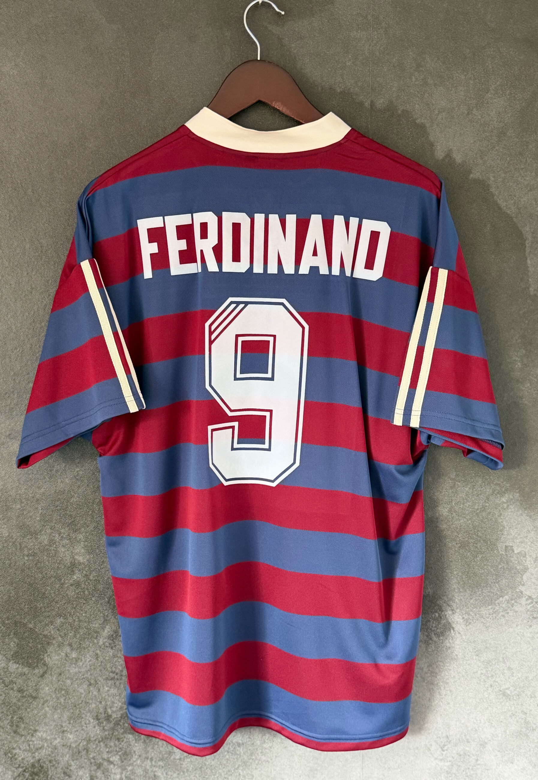 Newcastle United 1995/96 Away (2025) FERDINAND 9 Large 10/10 BNWT