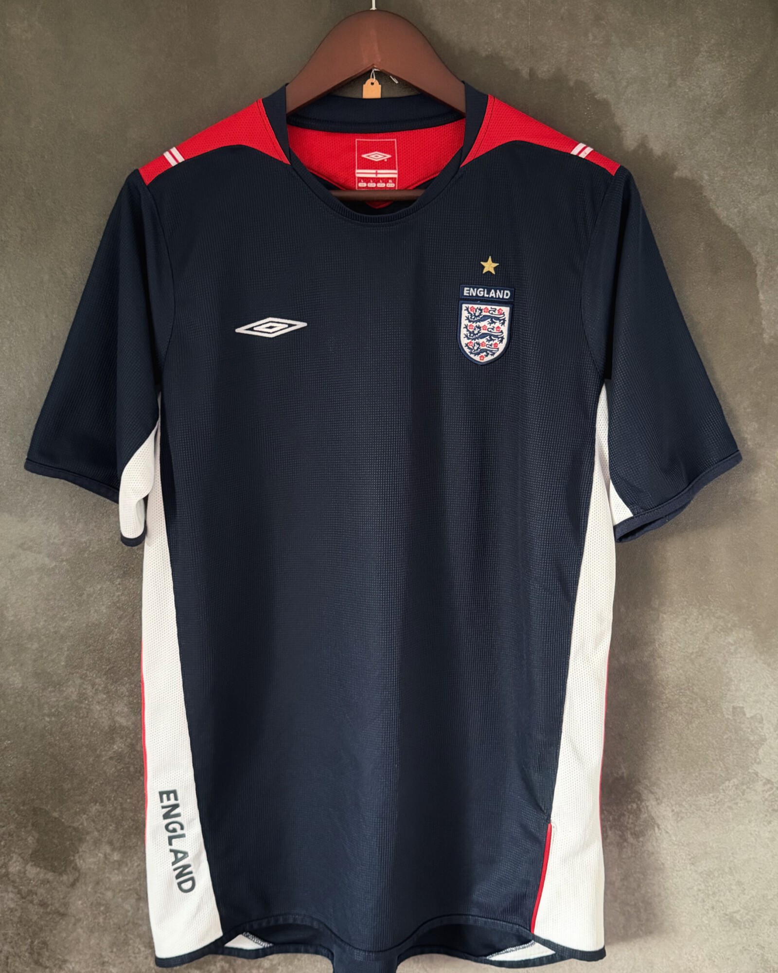 England 2007 Training Shirt Large 9/10