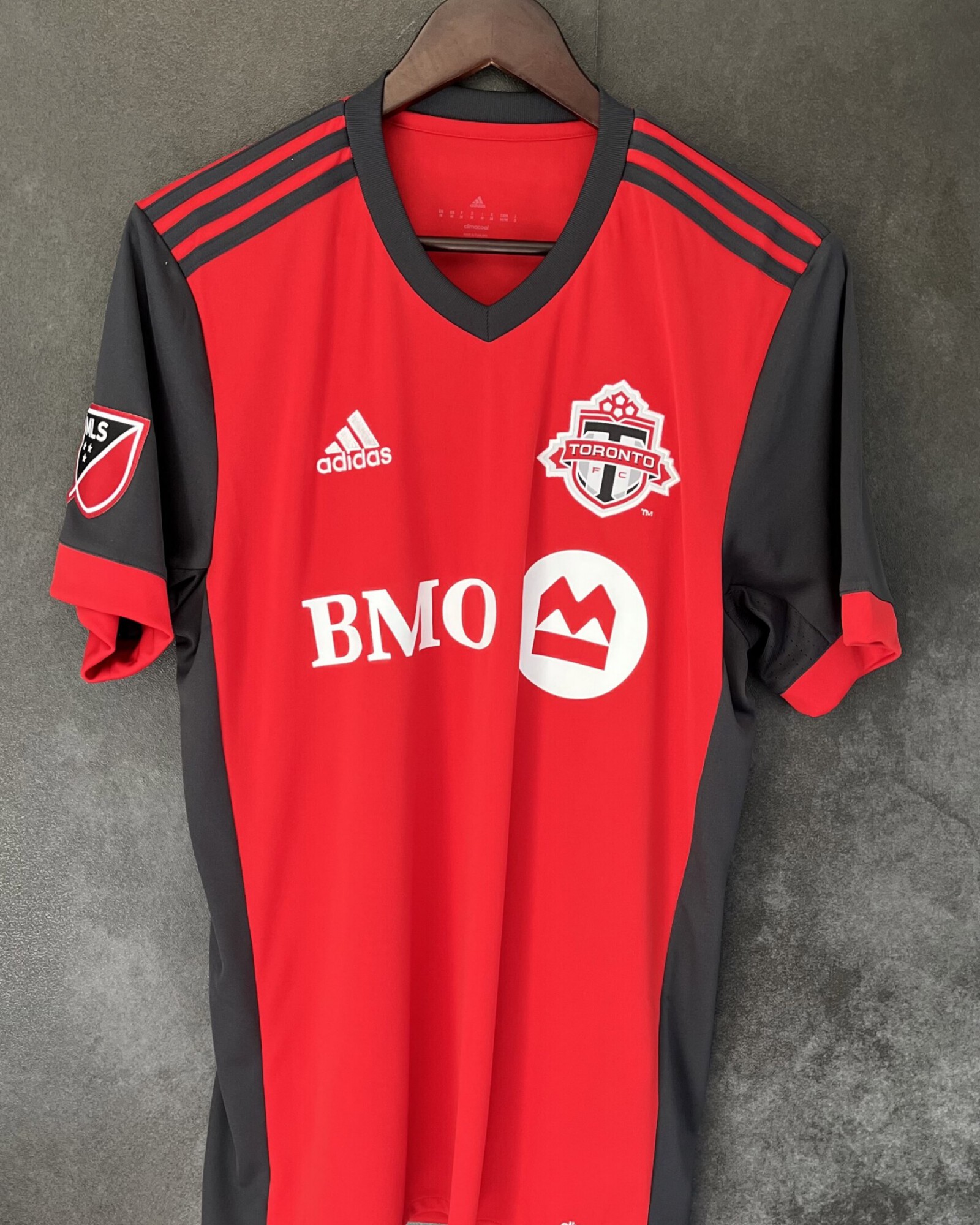Toronto FC 2017/18 Home Medium 10/10 BNWT