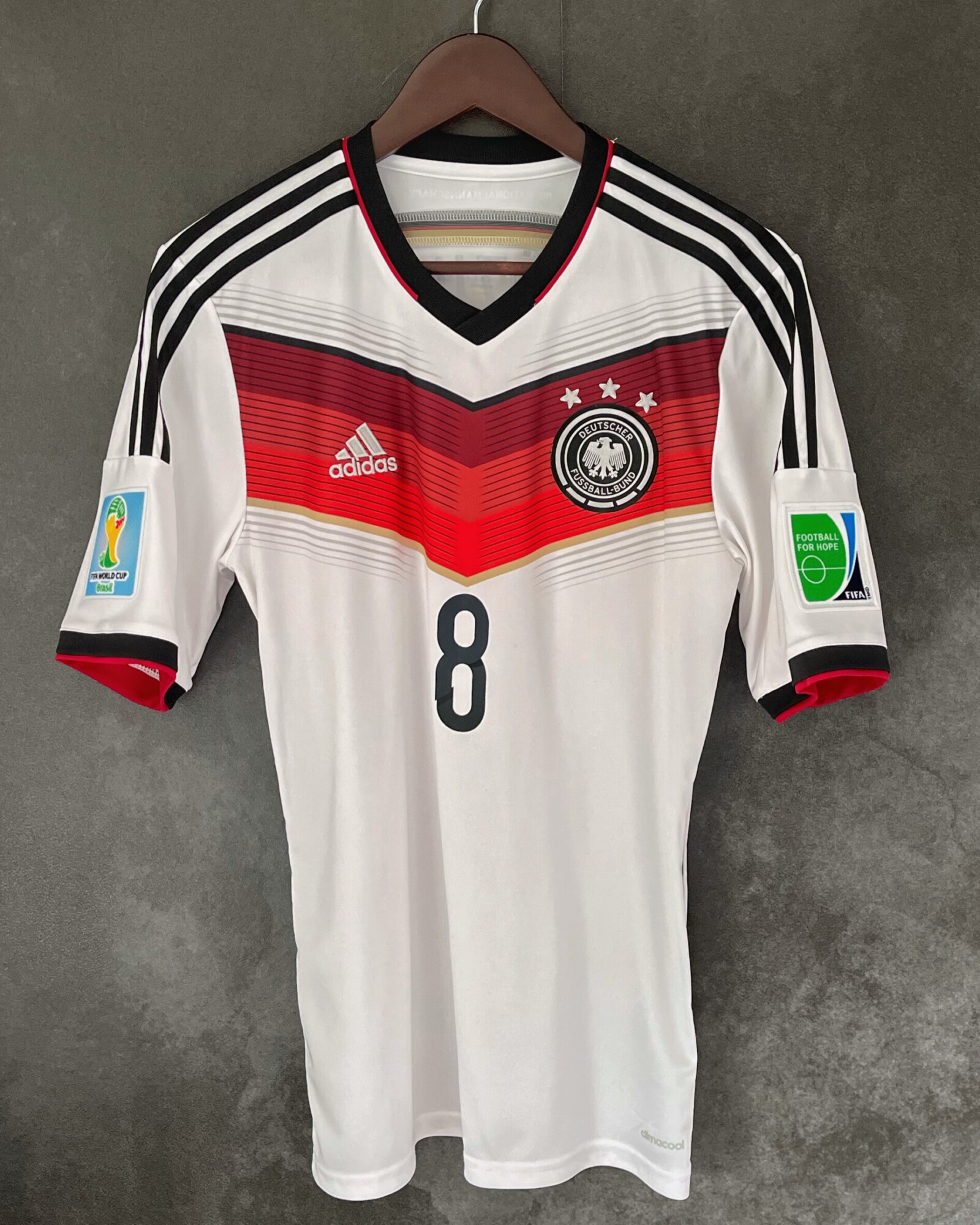 Germany 2014 Home ÖZIL 8 Small 10/10