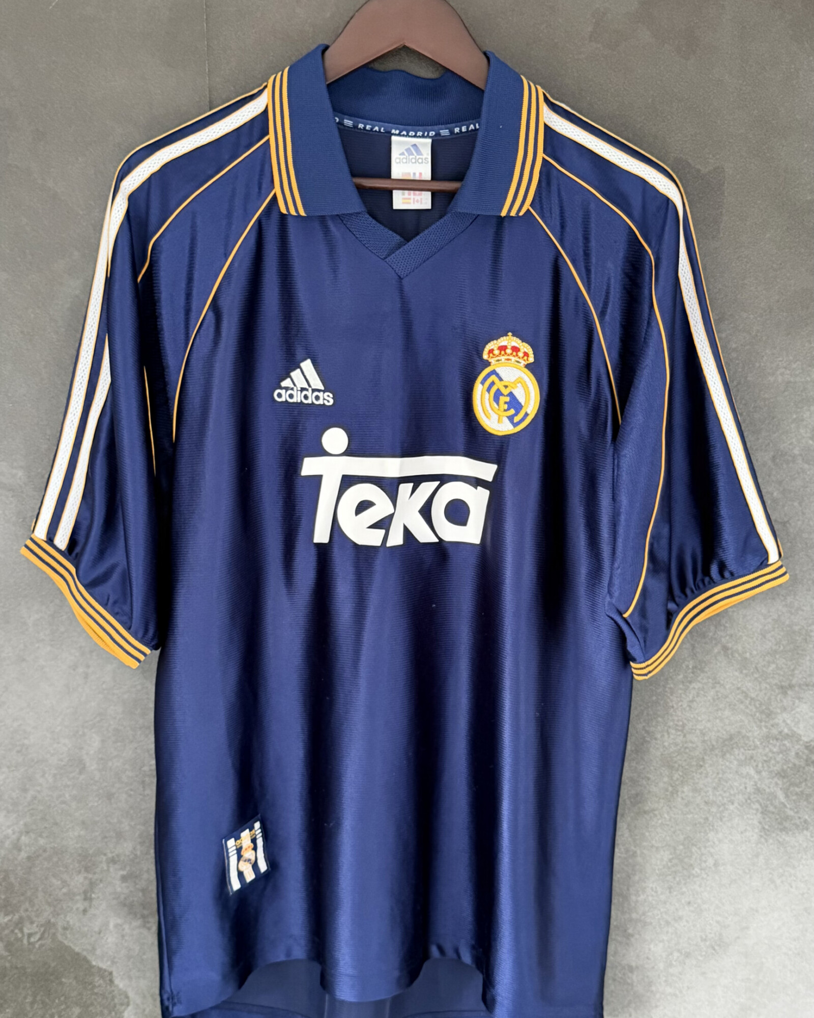 Real Madrid 1998/99 Third SUKER 9 Large 8/10