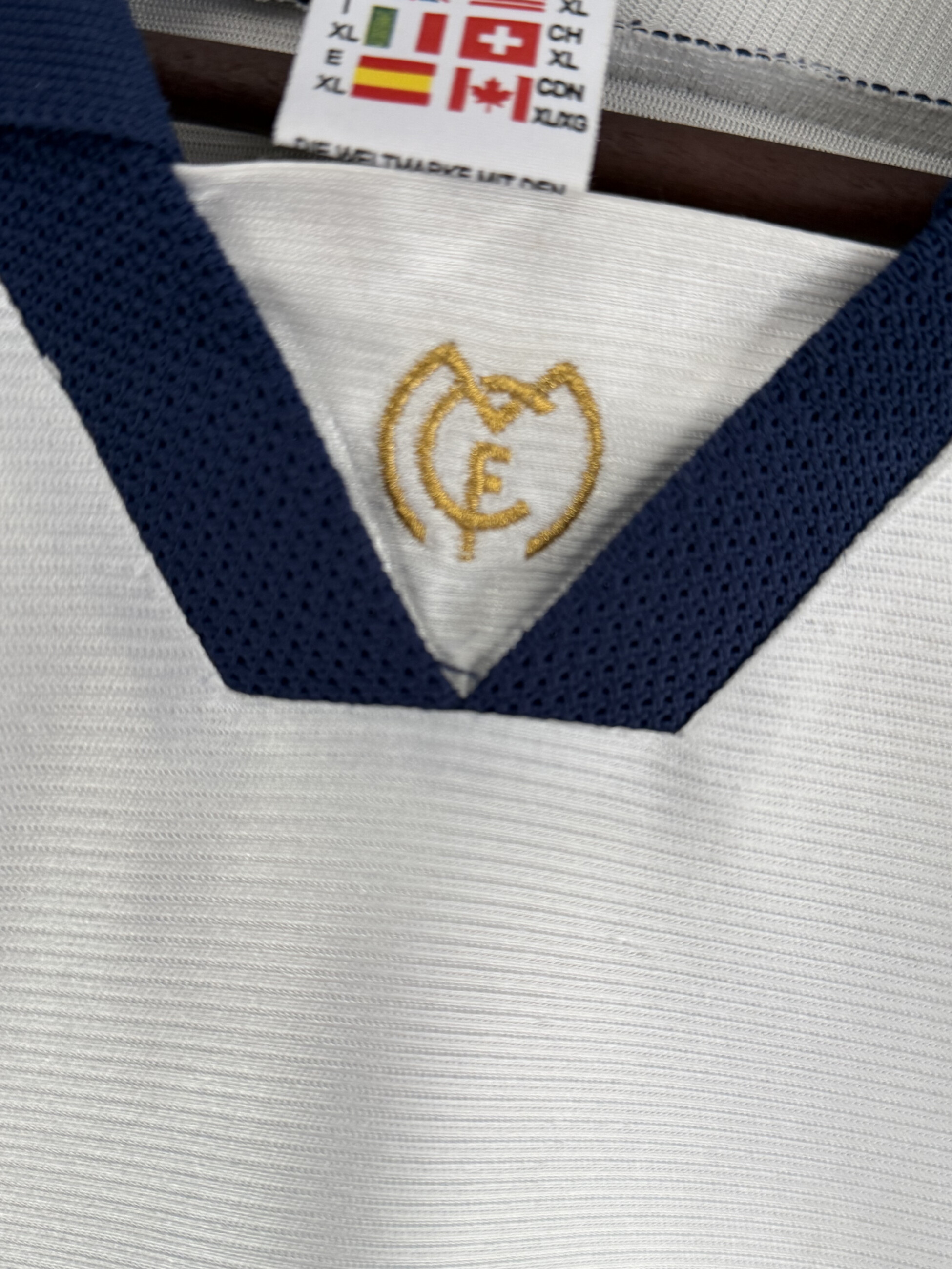 Real Madrid 1998/00 Home XL 8/10 (Match Issue/worn) view 11