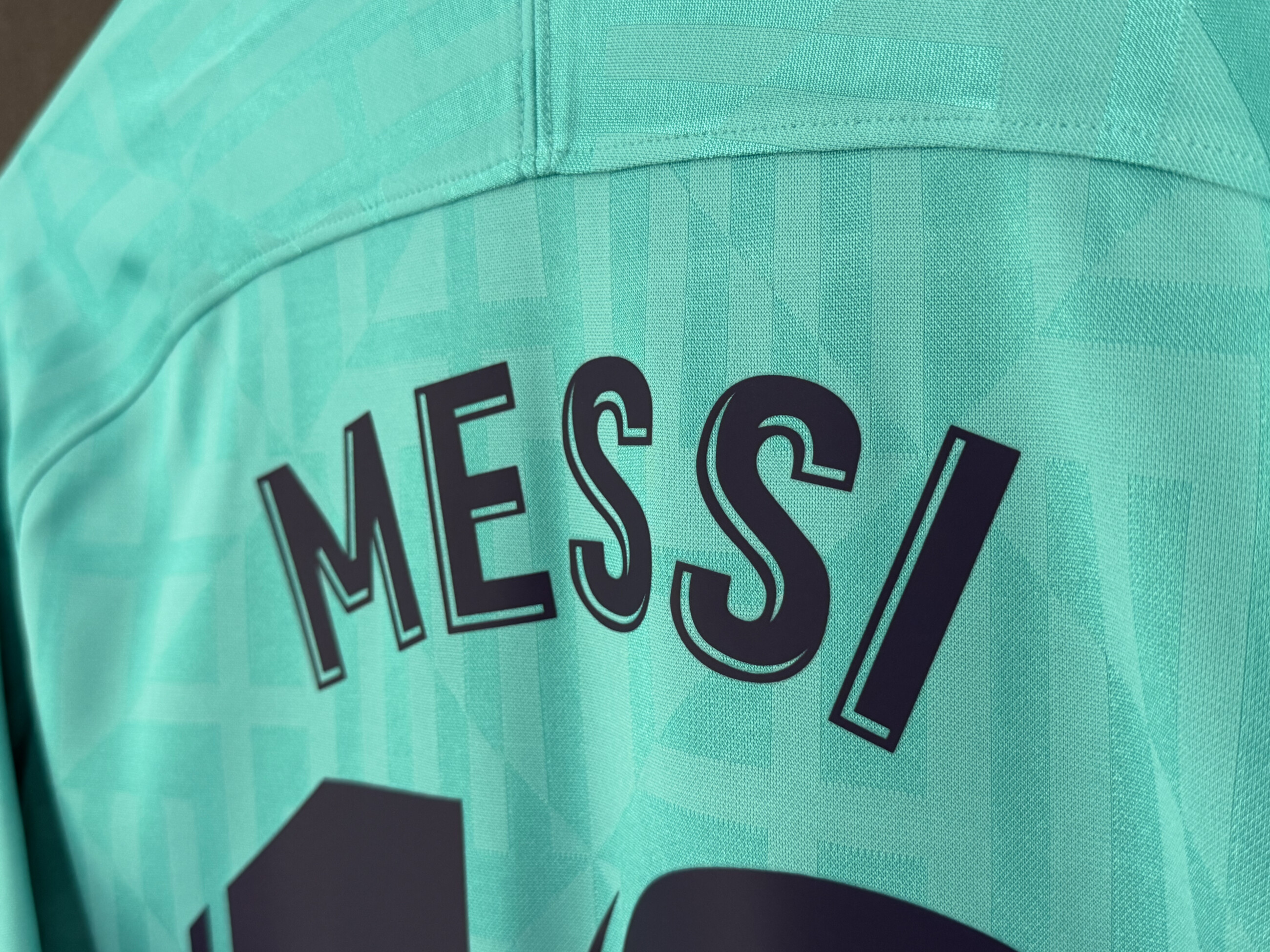 FC Barcelona 2019/20 Third MESSI 10 Large 10/10 view 5