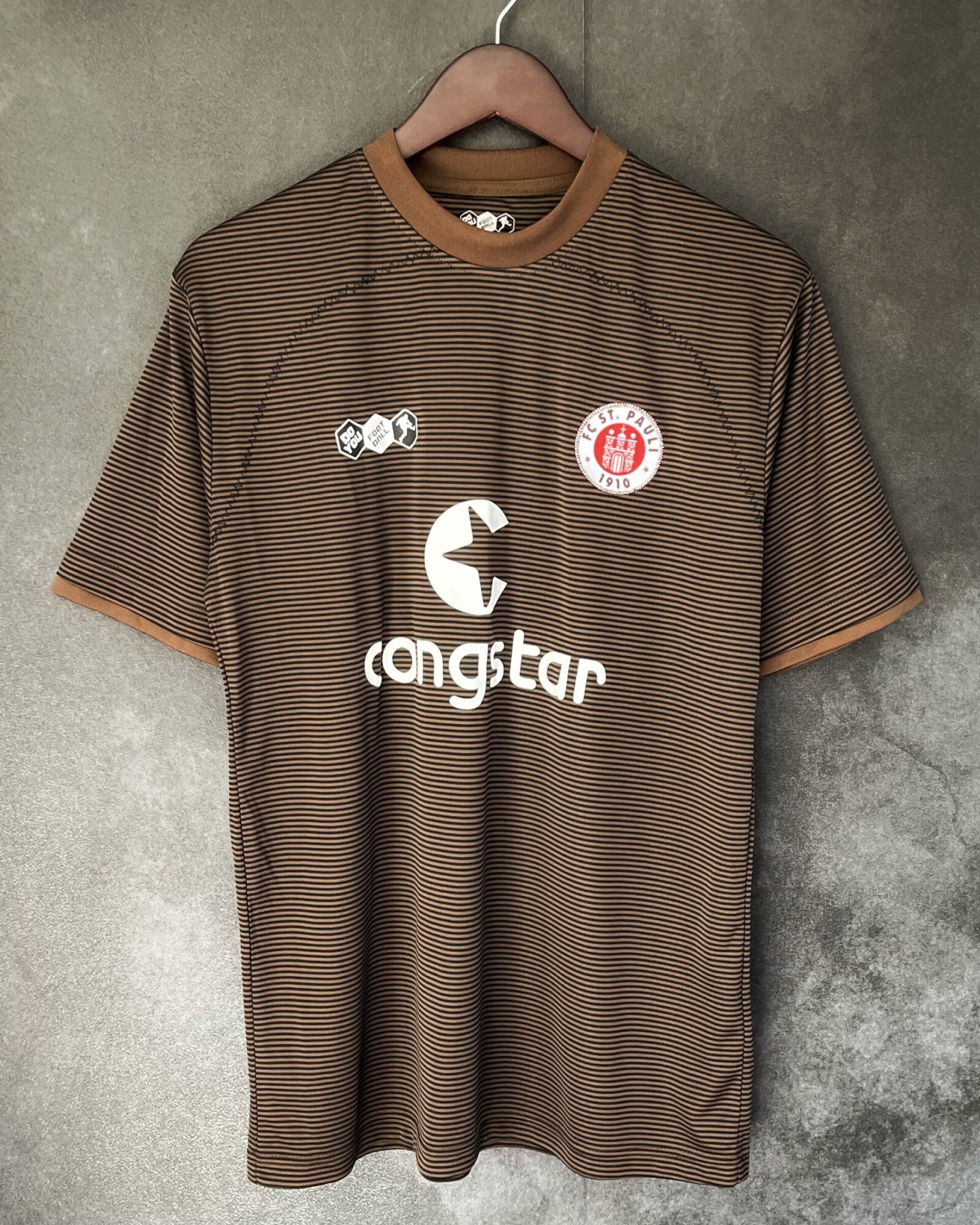 FC St Pauli 2009/10 Home Medium 10/10