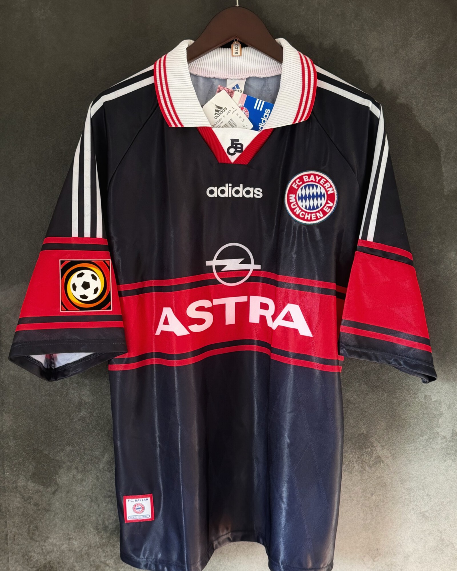 FC Bayern München 1998/99 Home Special ZICKLER 21  XL 10/10