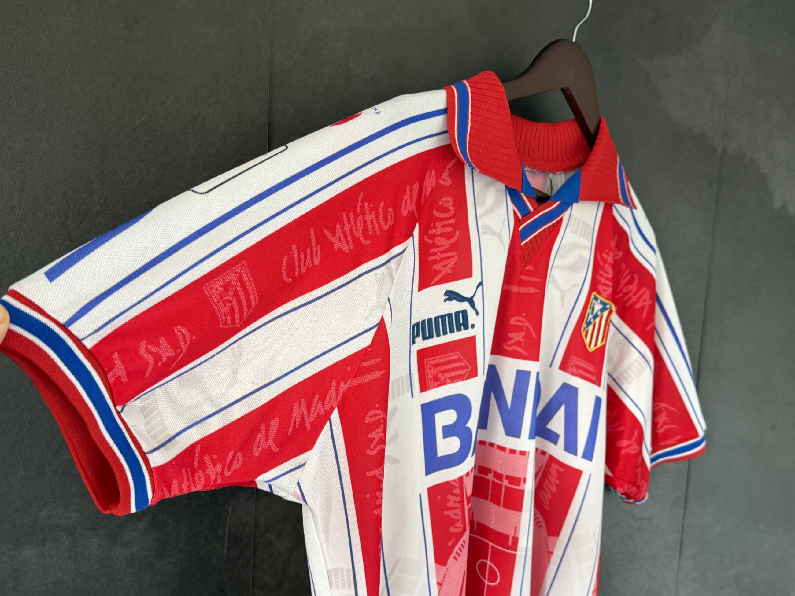 Atletico Madrid 1996/97 Home SIMEONE 14 XL 7/10 view 14