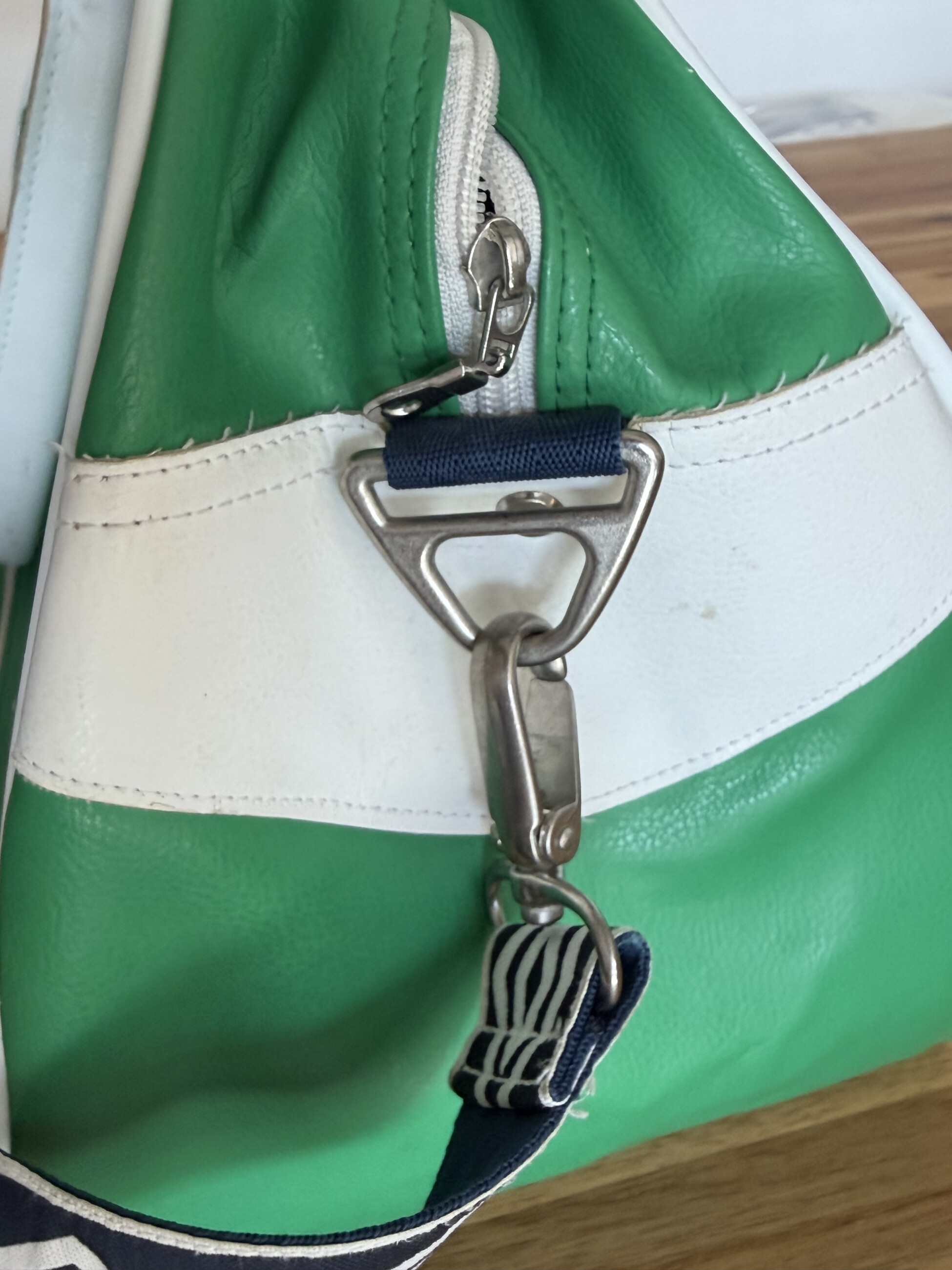New York Cosmos 1984 Travel/Kit bag 8/10 view 4