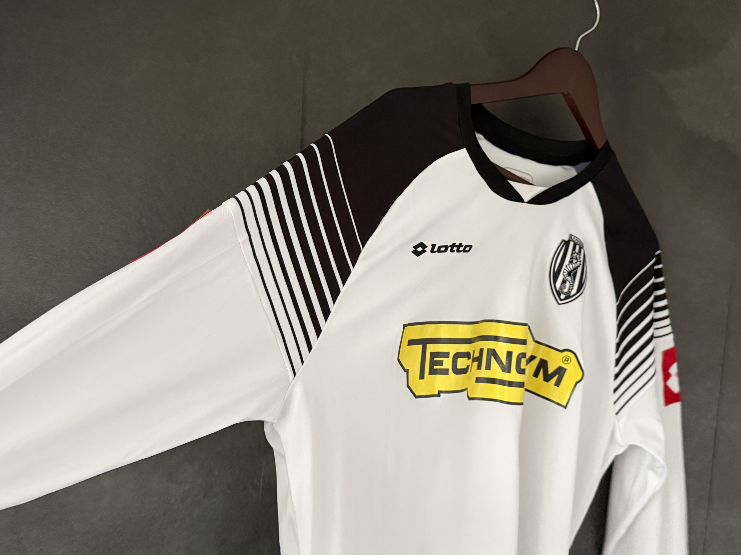 A.C Cesena 2015/16 Home Under 21s Matchworn XL 8/10 view 10
