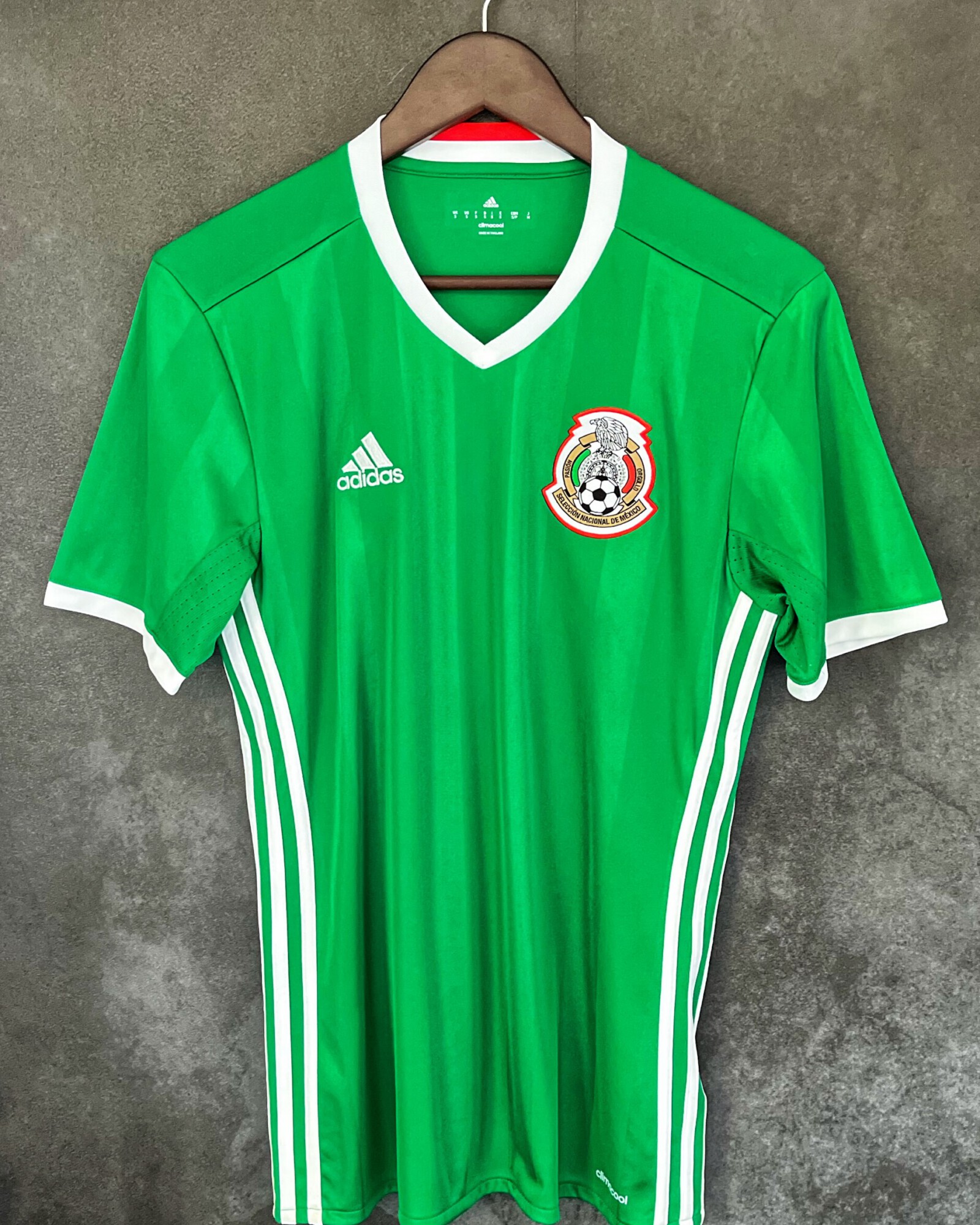Mexico 2016 Home Small 10/10