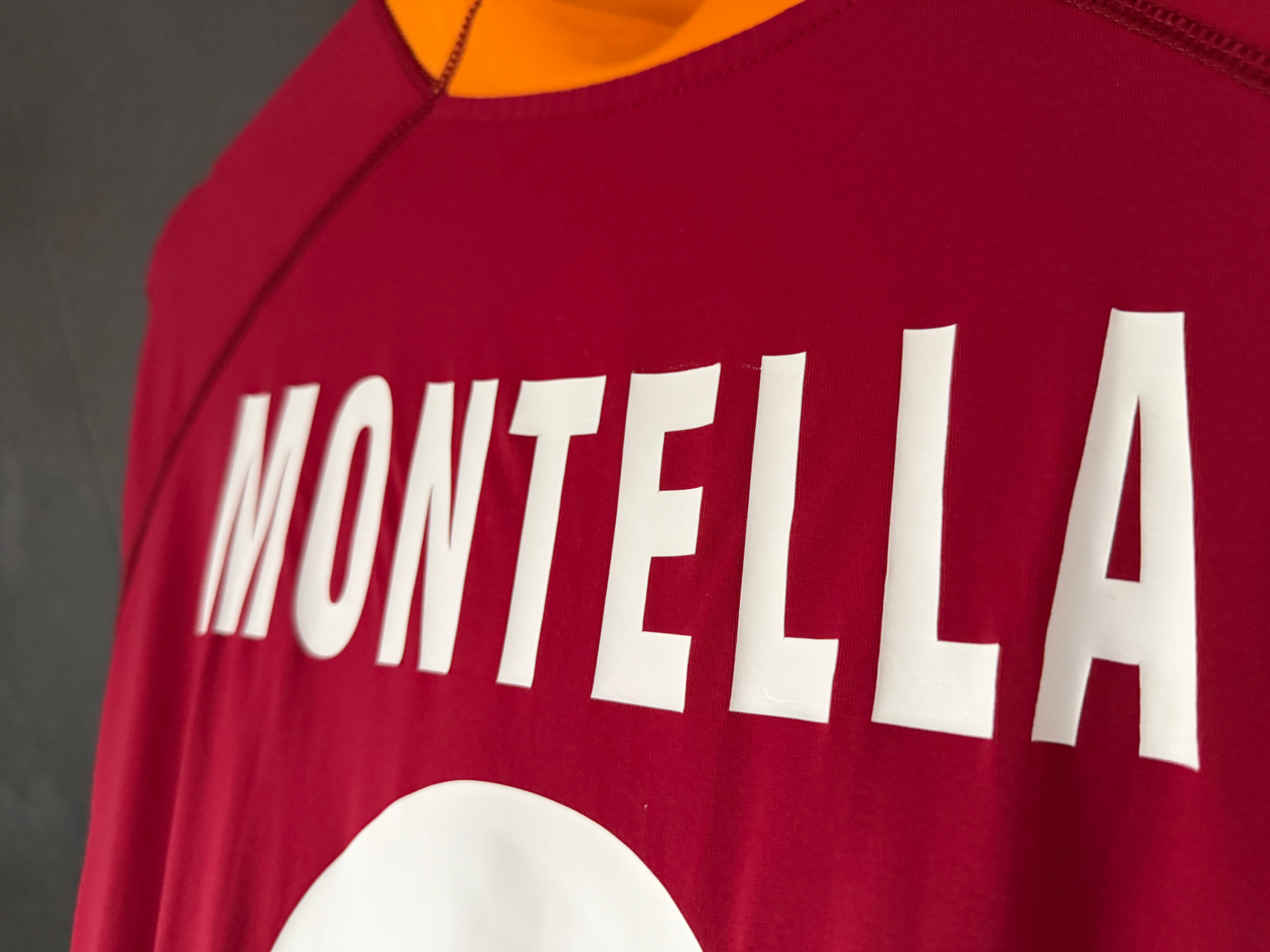 AS Roma 2000/01 Home MONTELLA 9 XL (L) 8/10 view 4