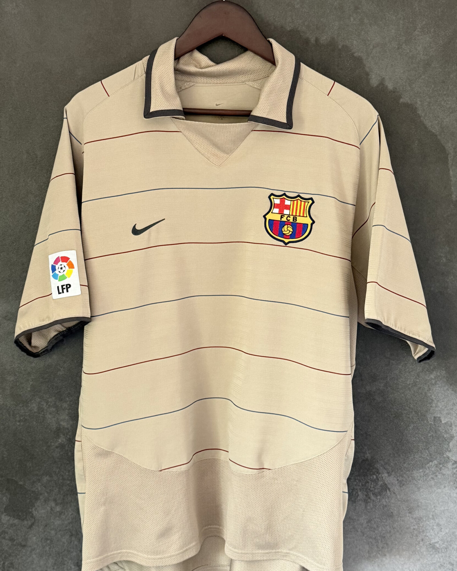 FC Barcelona 2003/04 Away RONALDINHO 10 Large 9/10