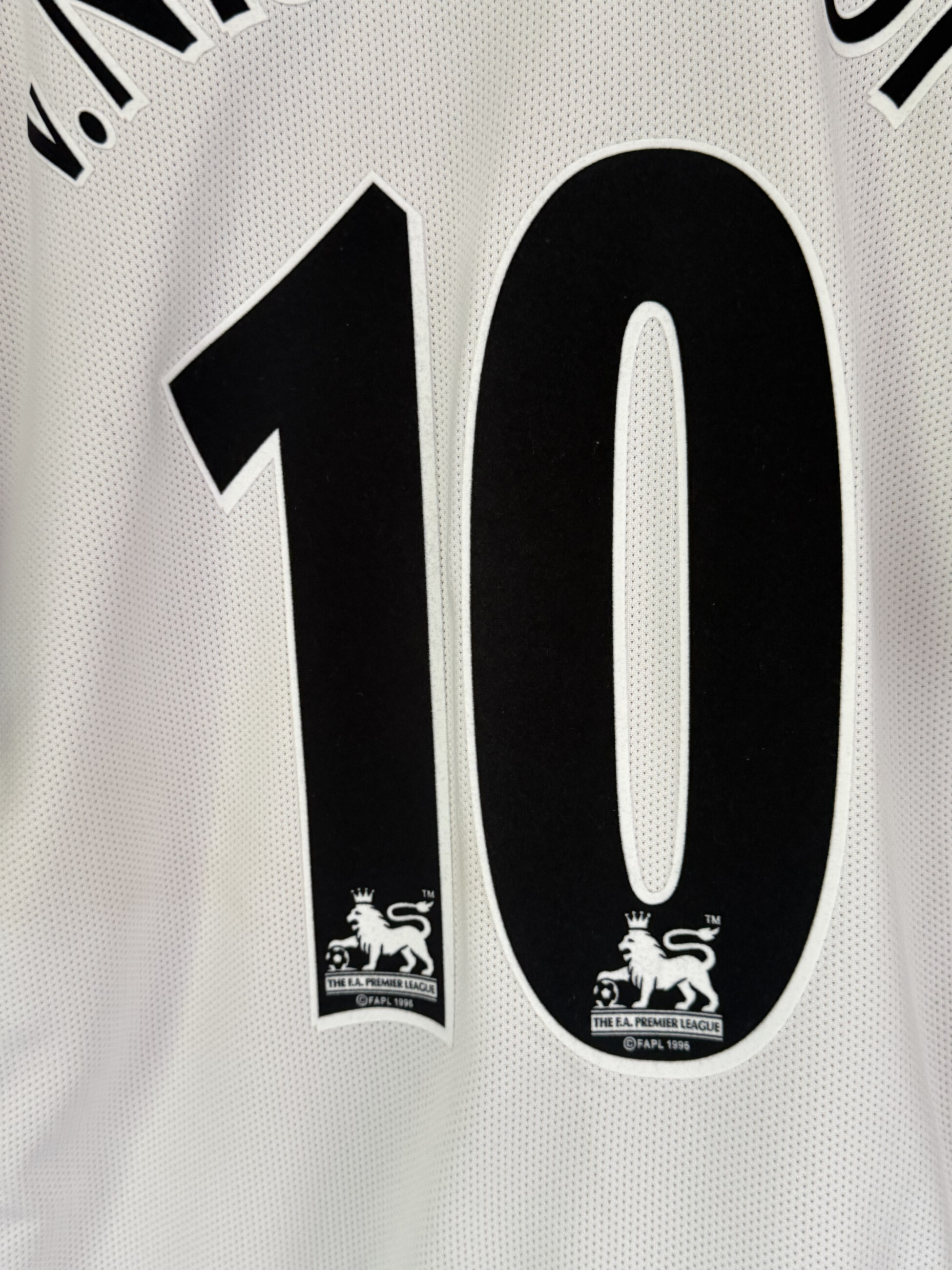 Manchester United 2001/02 Away v.NISTELROOY 10 Medium 9/10 view 5