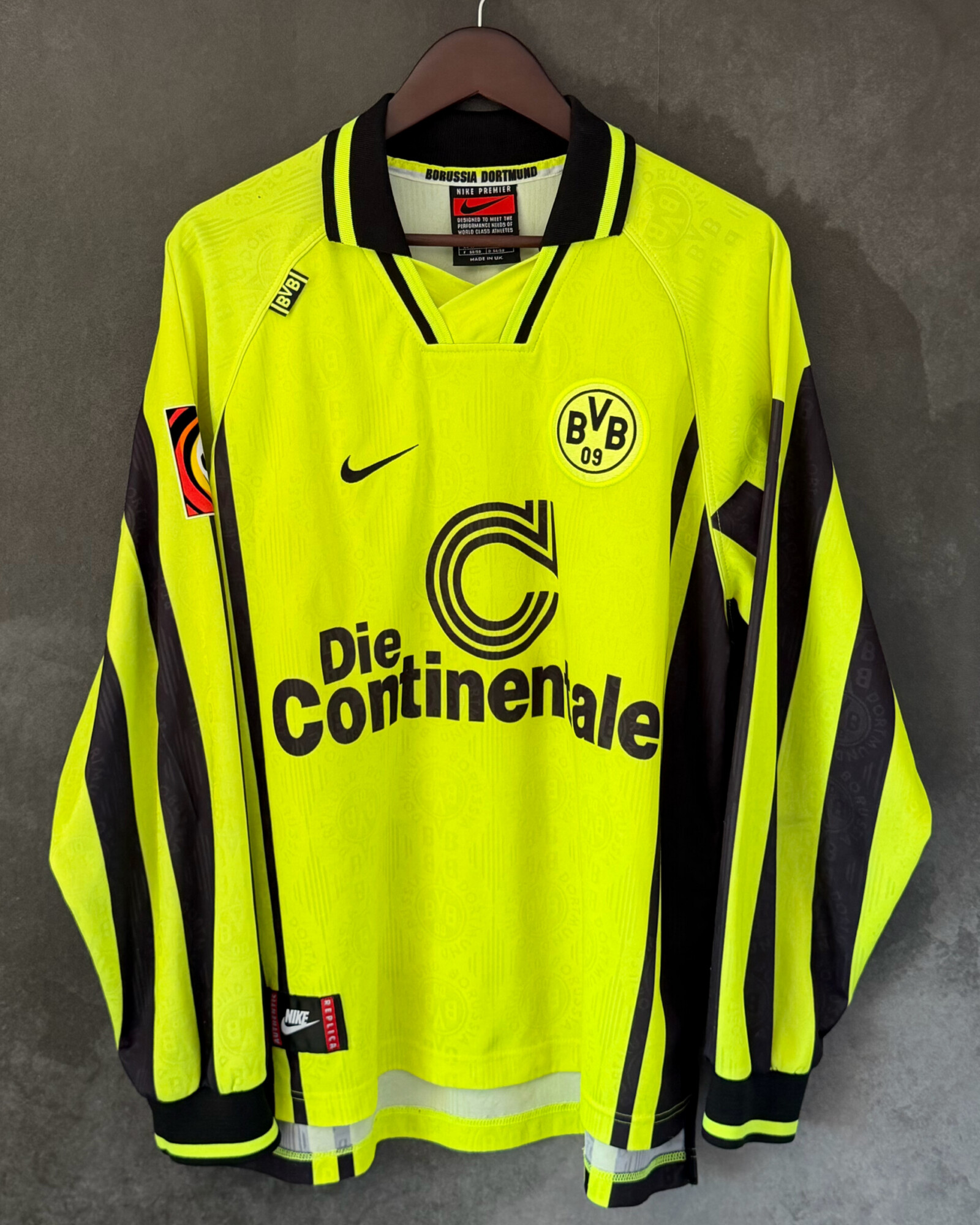 BVB Borussia Dortmund 1996/97 Home RIEDLE 13 XL 8/10