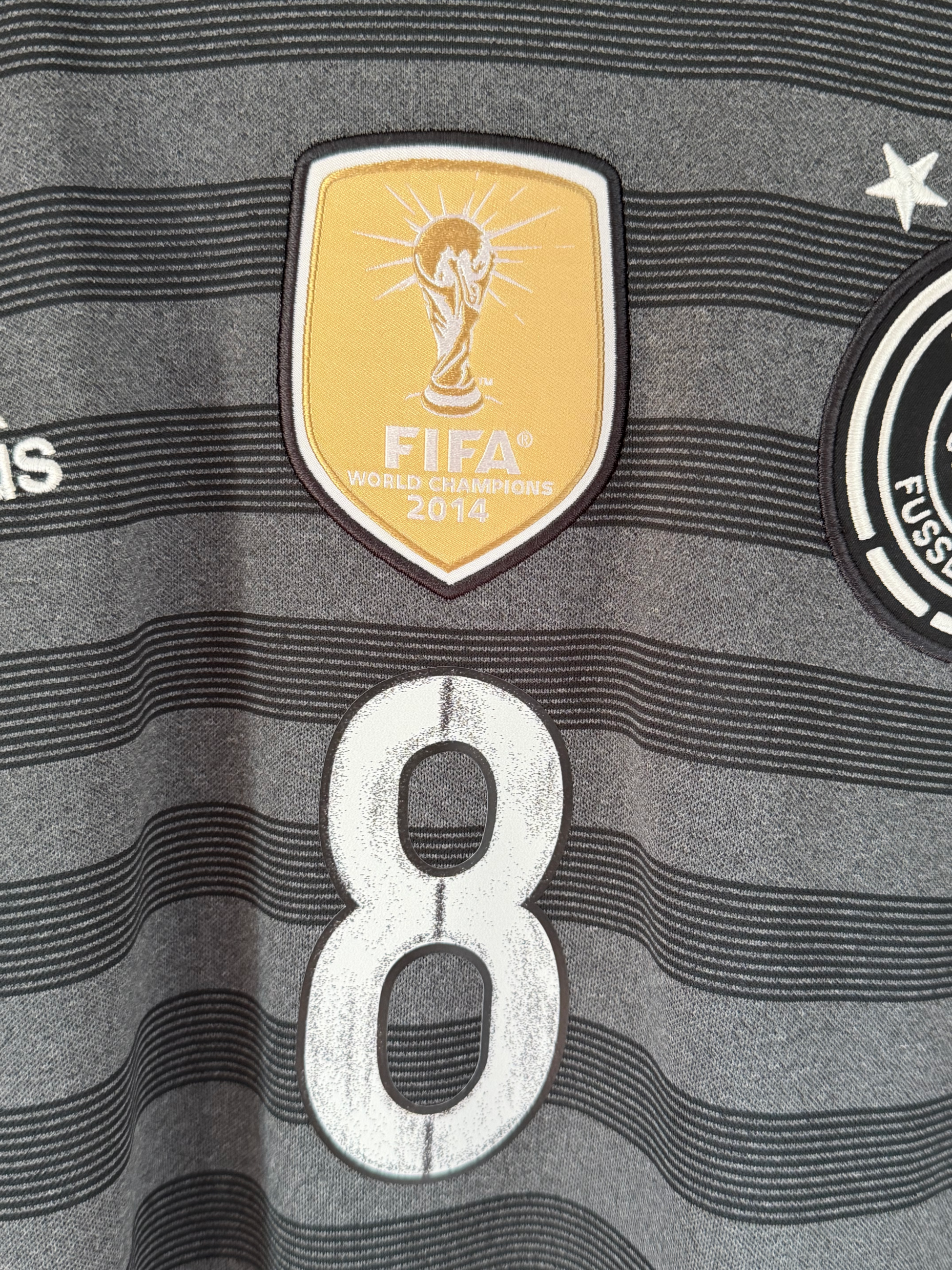 Germany 2016 Away ÖZIL 8 XL 9/10 view 4