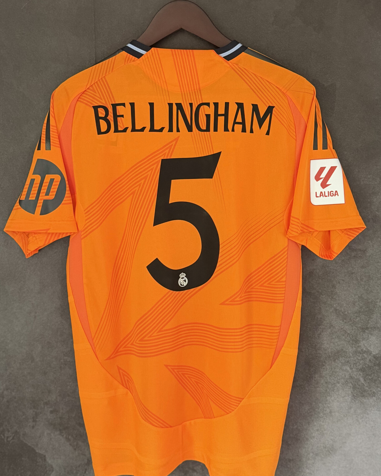 Real Madrid 2024/25 Away BELLINGHAM 5 Large 10/10 BNWT