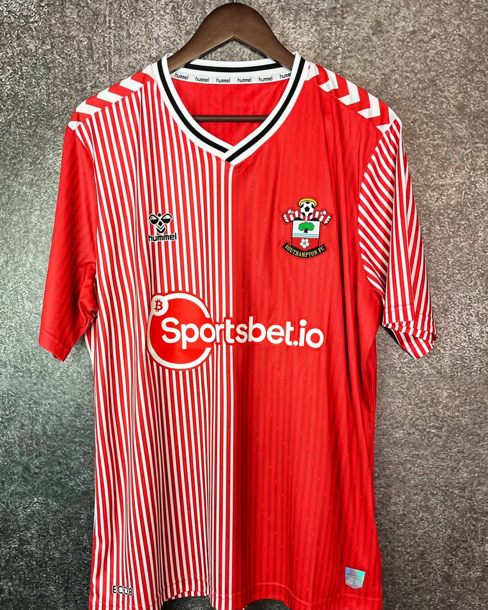 Southampton 2023/24 Home. XL New with tags