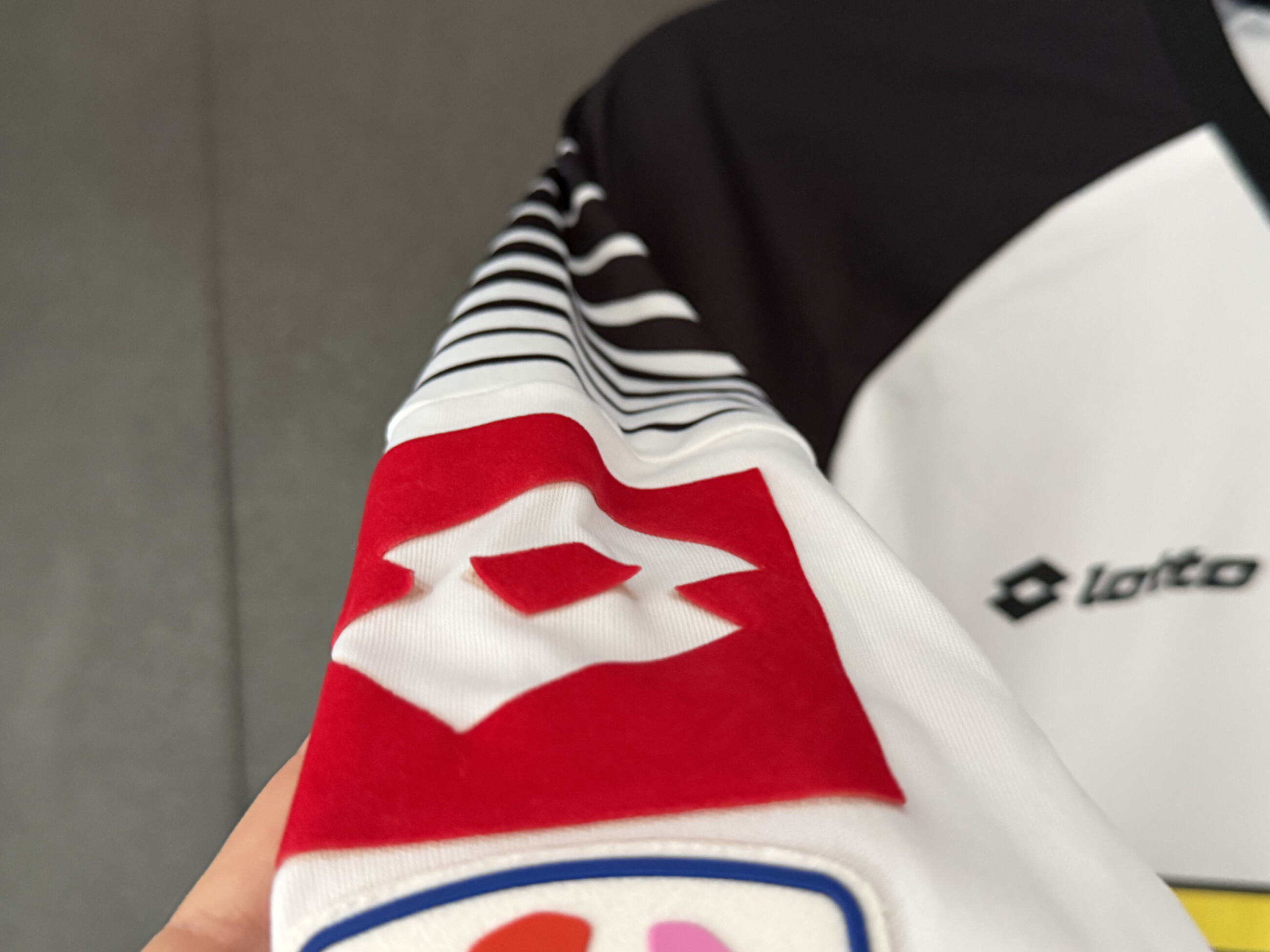 A.C Cesena 2015/16 Home Under 21s Matchworn XL 8/10 view 7
