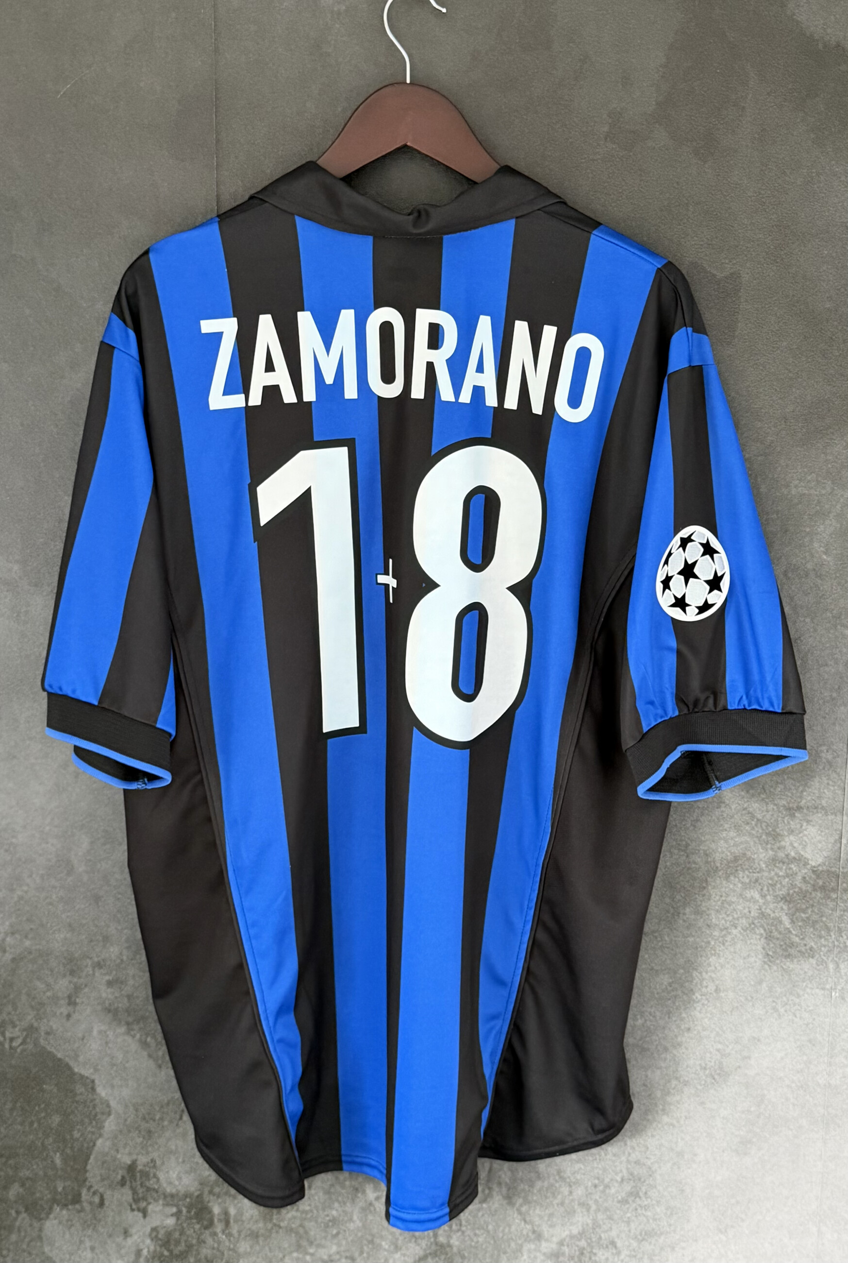 Inter Milan 1998/99 Home ZAMORANO 1+8 XL 9/10 view 2