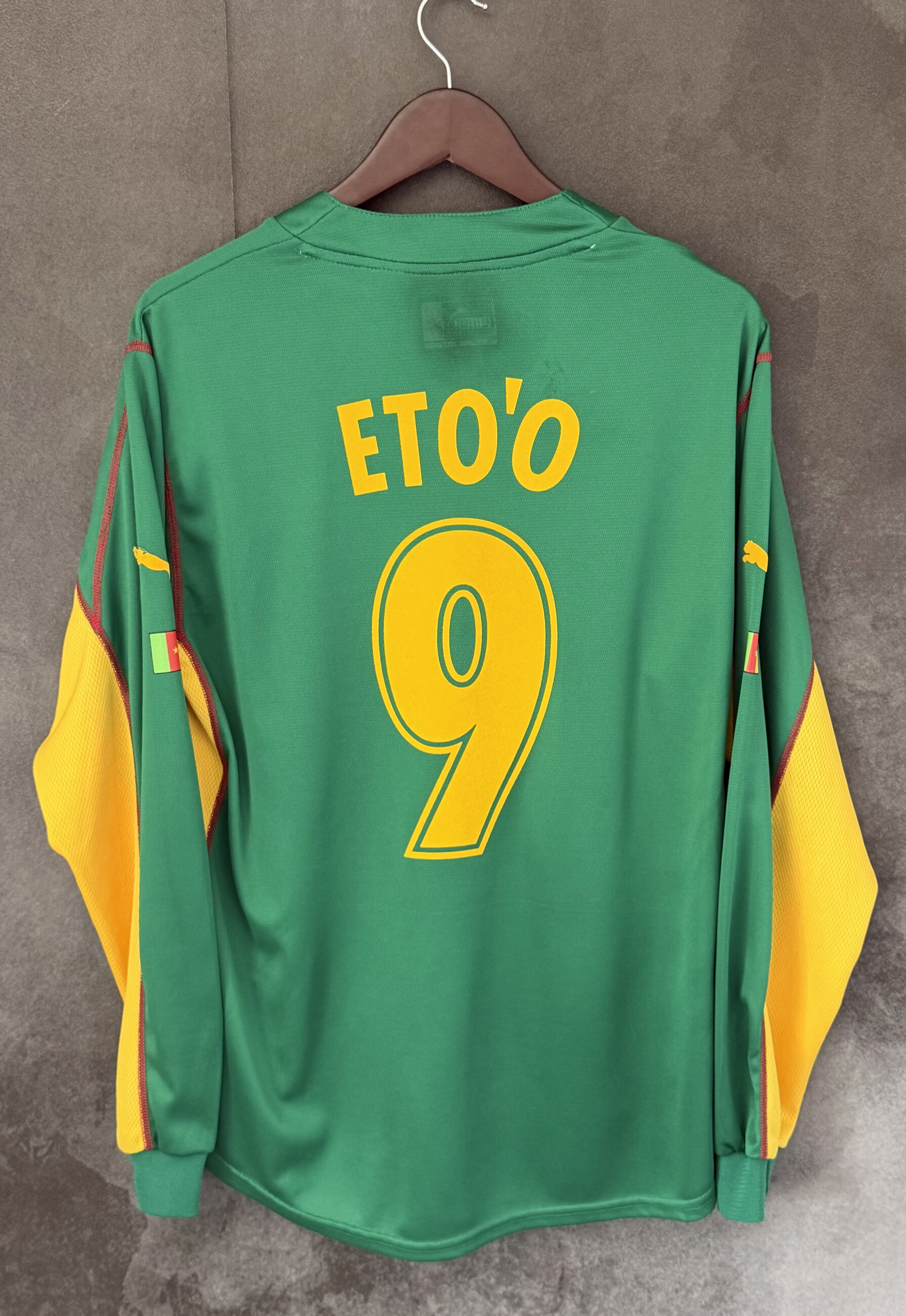 Cameroon 2003 Home ETO‘O 9 Large 8/10 view 2