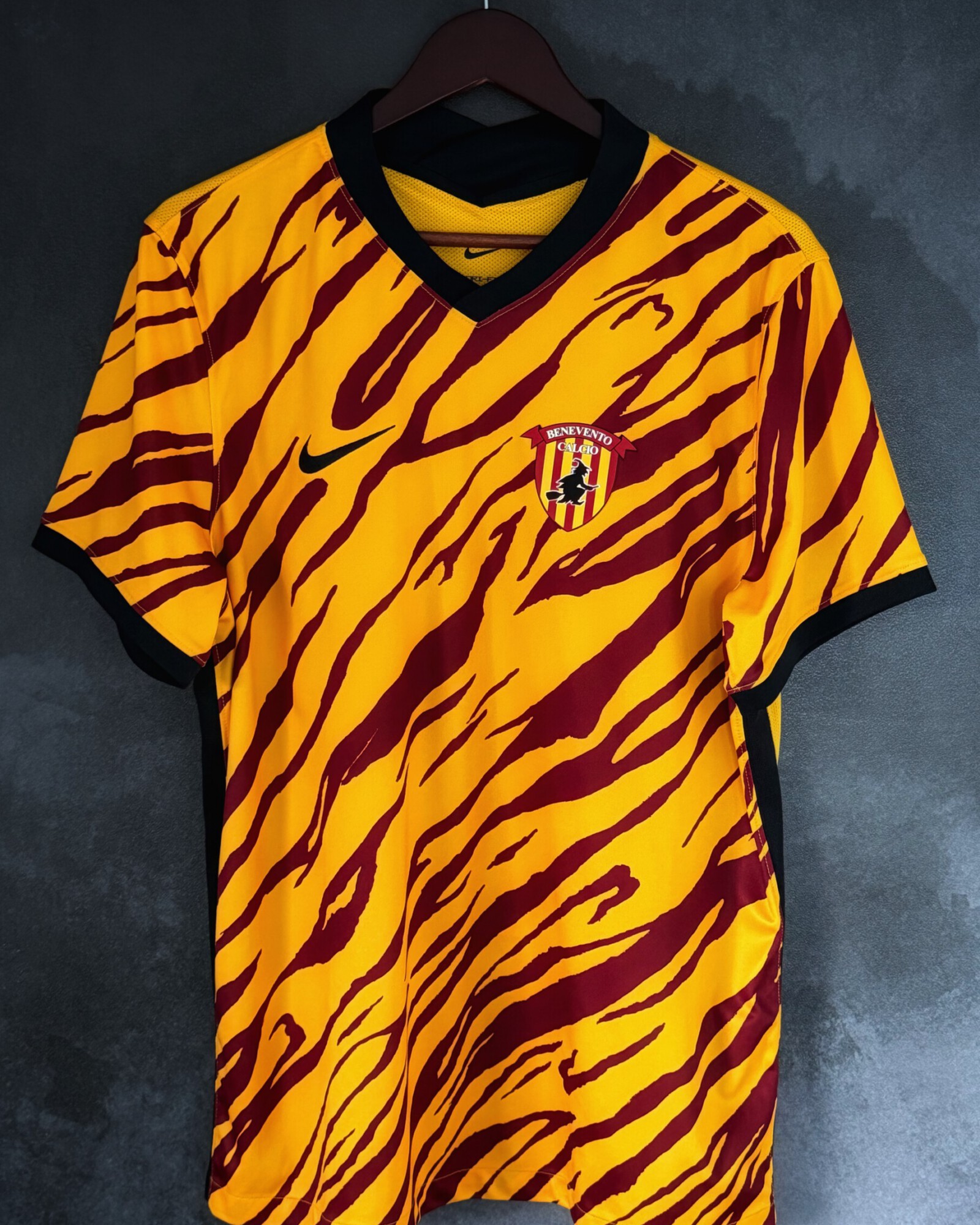 Benevento Calcio 2022/23 Home XL 10/10