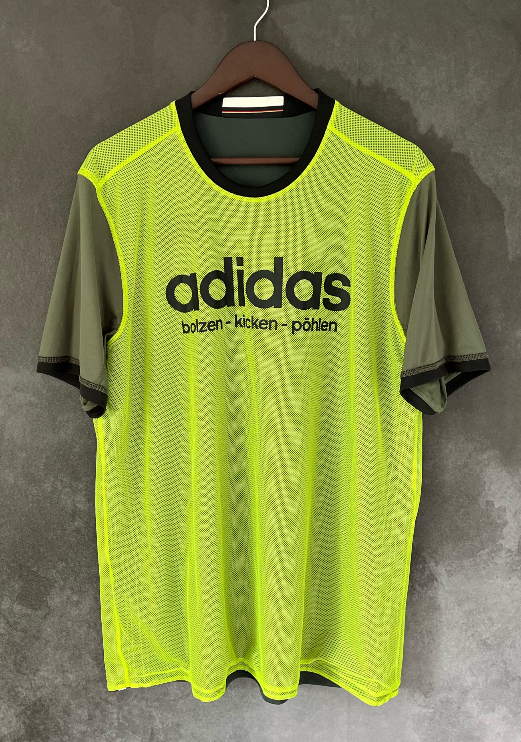 Germany 2016 Away ÖZIL 8 XL 9/10 view 6