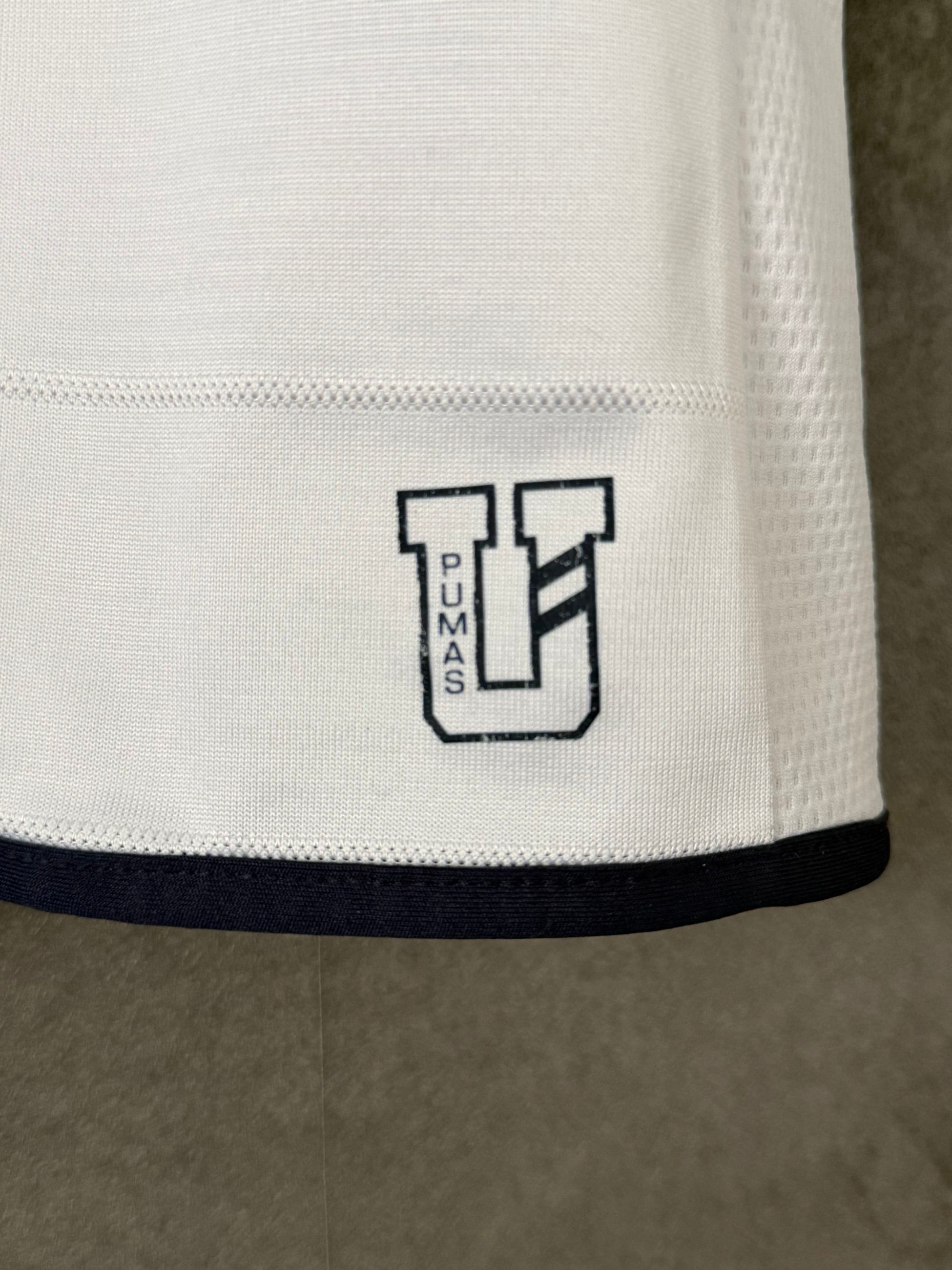 PUMAS UNAM 2013/14 Third XL 8/10 view 8