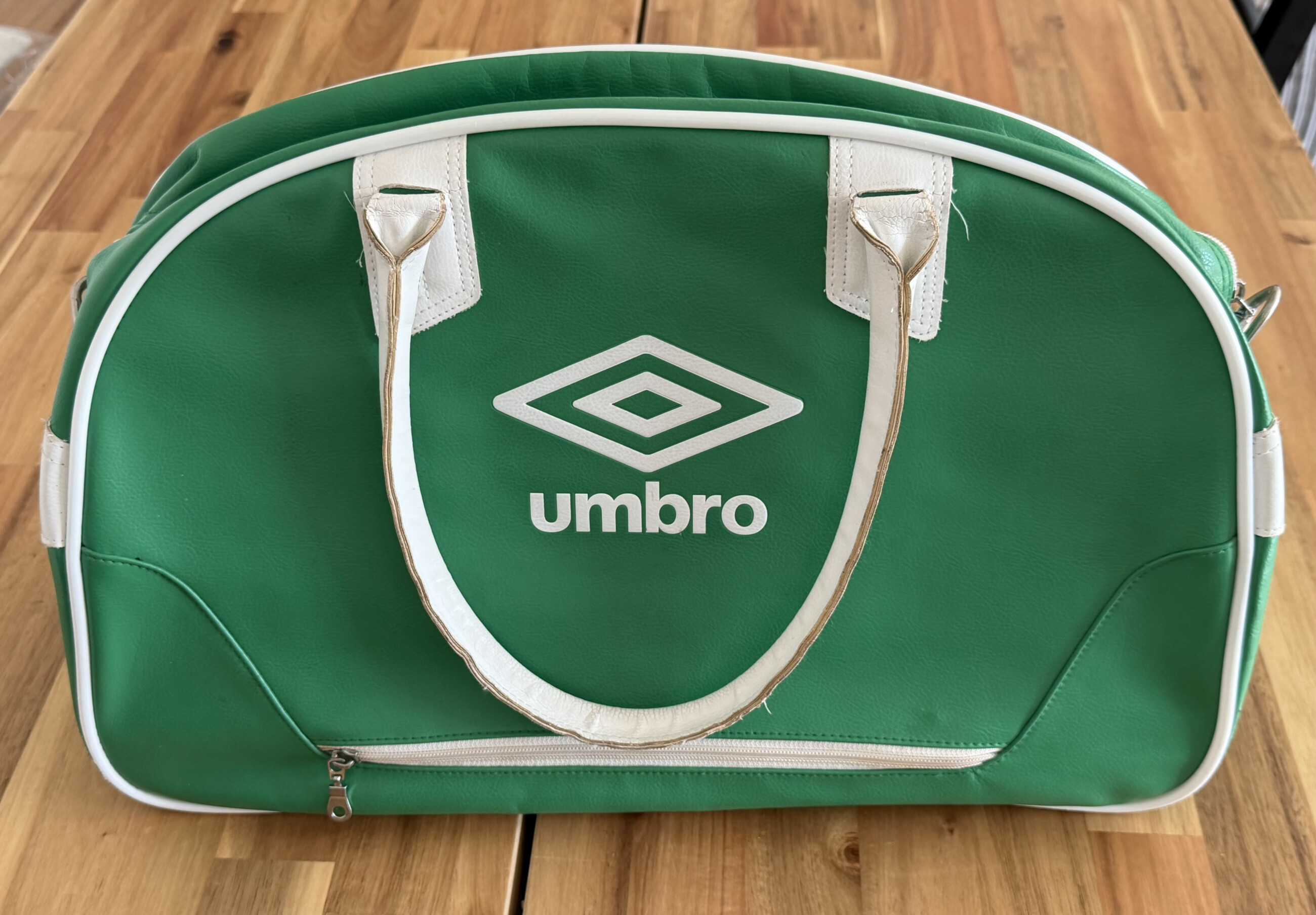 New York Cosmos 1984 Travel/Kit bag 8/10 view 2