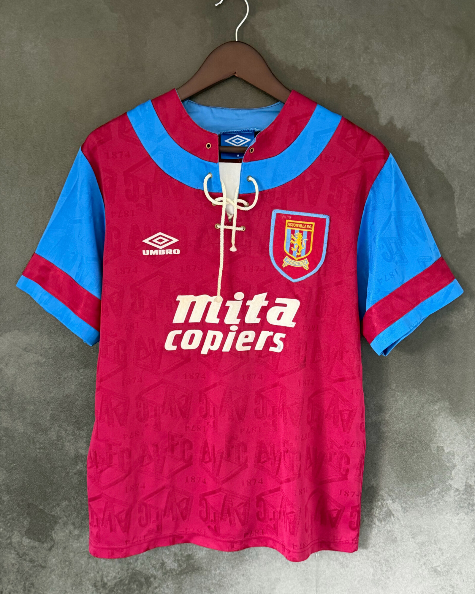 Aston Villa 1992/93 Home Medium 8/10