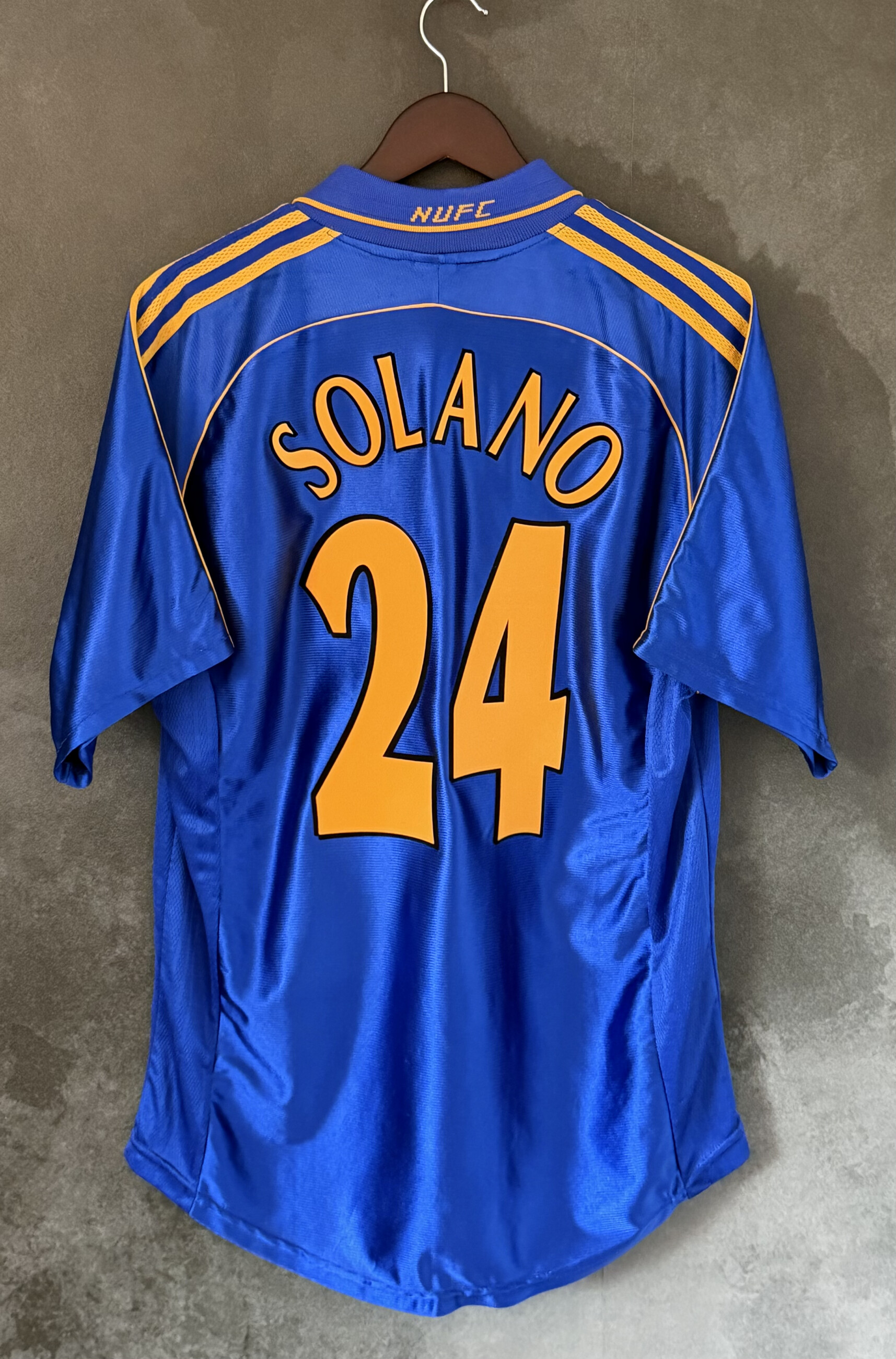 Newcastle United 1998/99 Away SOLANO 24 Large 8/10 view 2