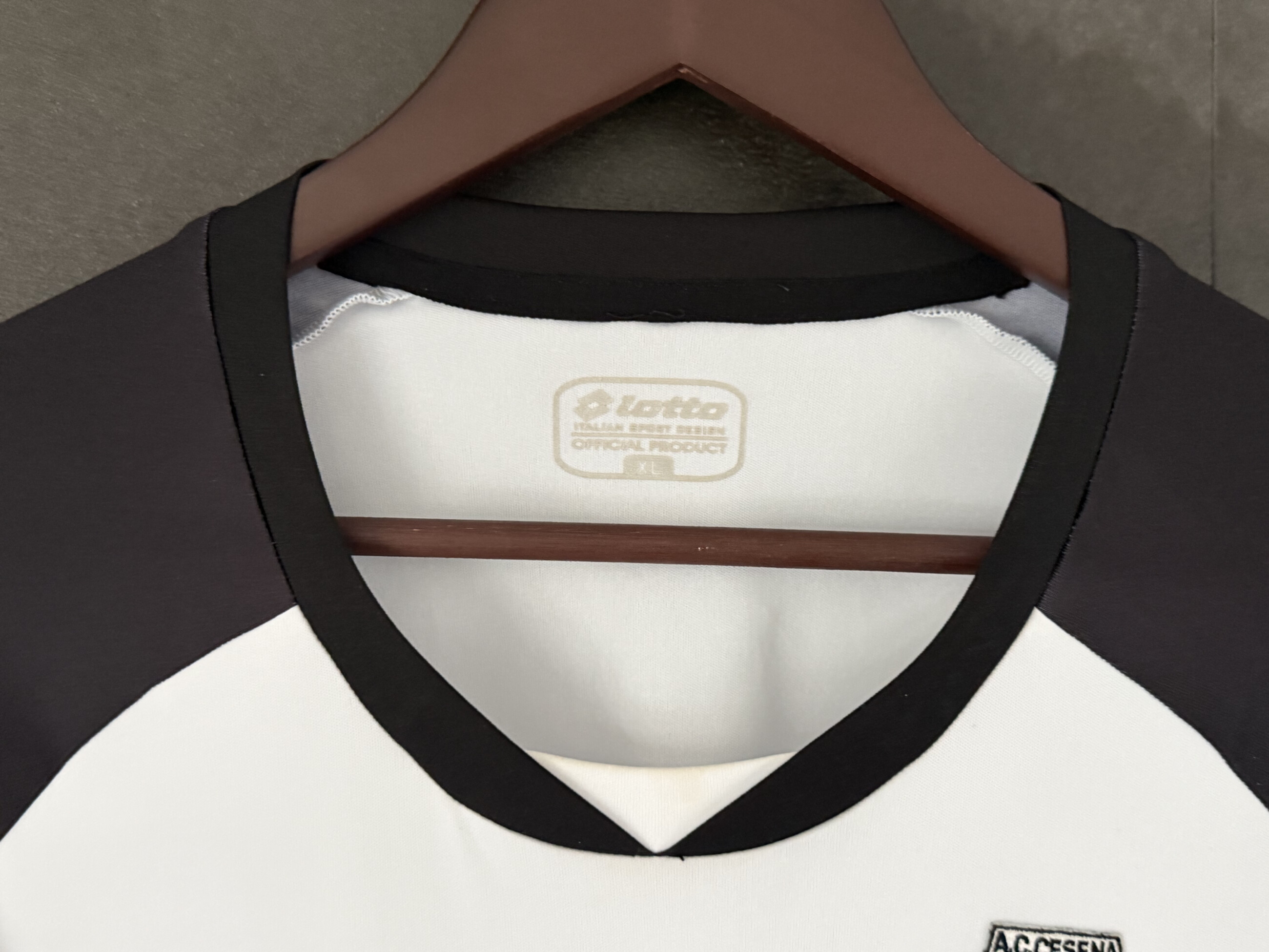 A.C Cesena 2015/16 Home Under 21s Matchworn XL 8/10 view 8