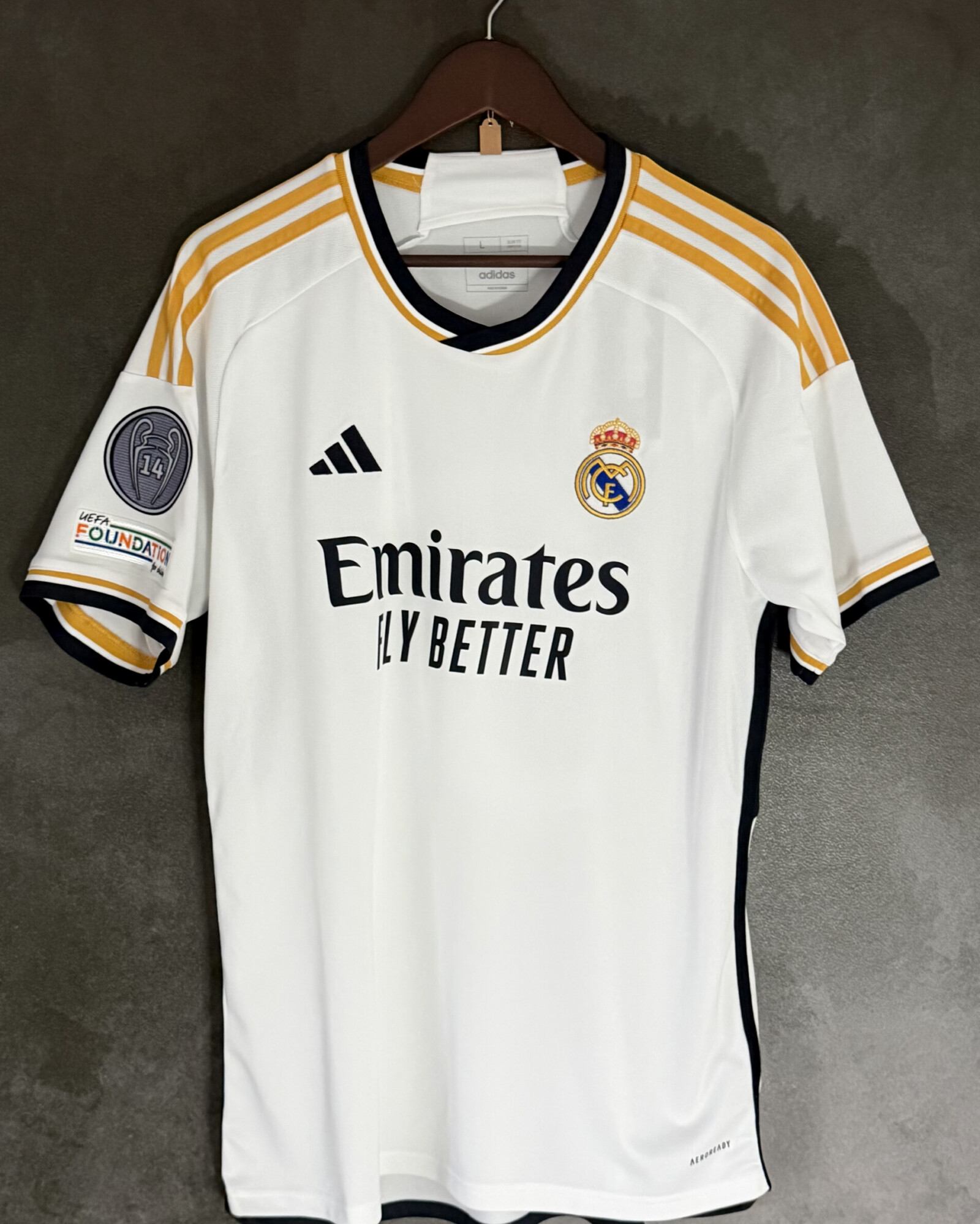 Real Madrid 2023/24 Home BELLINGHAM 5 Large 10/10 BNWT