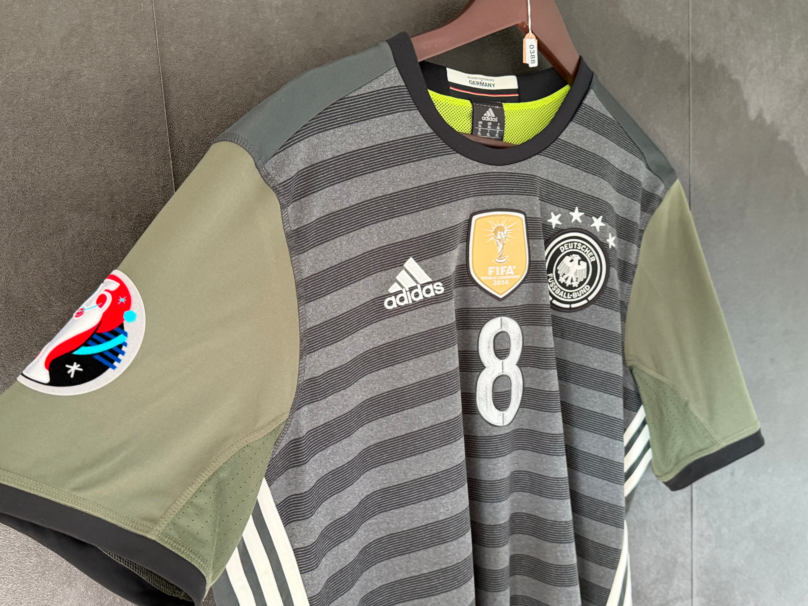 Germany 2016 Away ÖZIL 8 XL 9/10 view 13