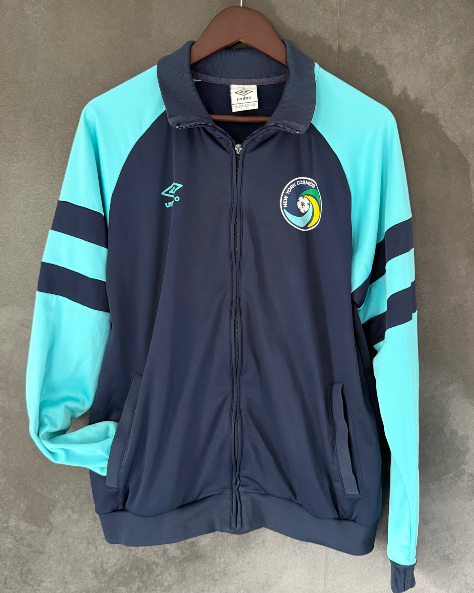New York Cosmos 2011/12 Track Jacket Large 8/10