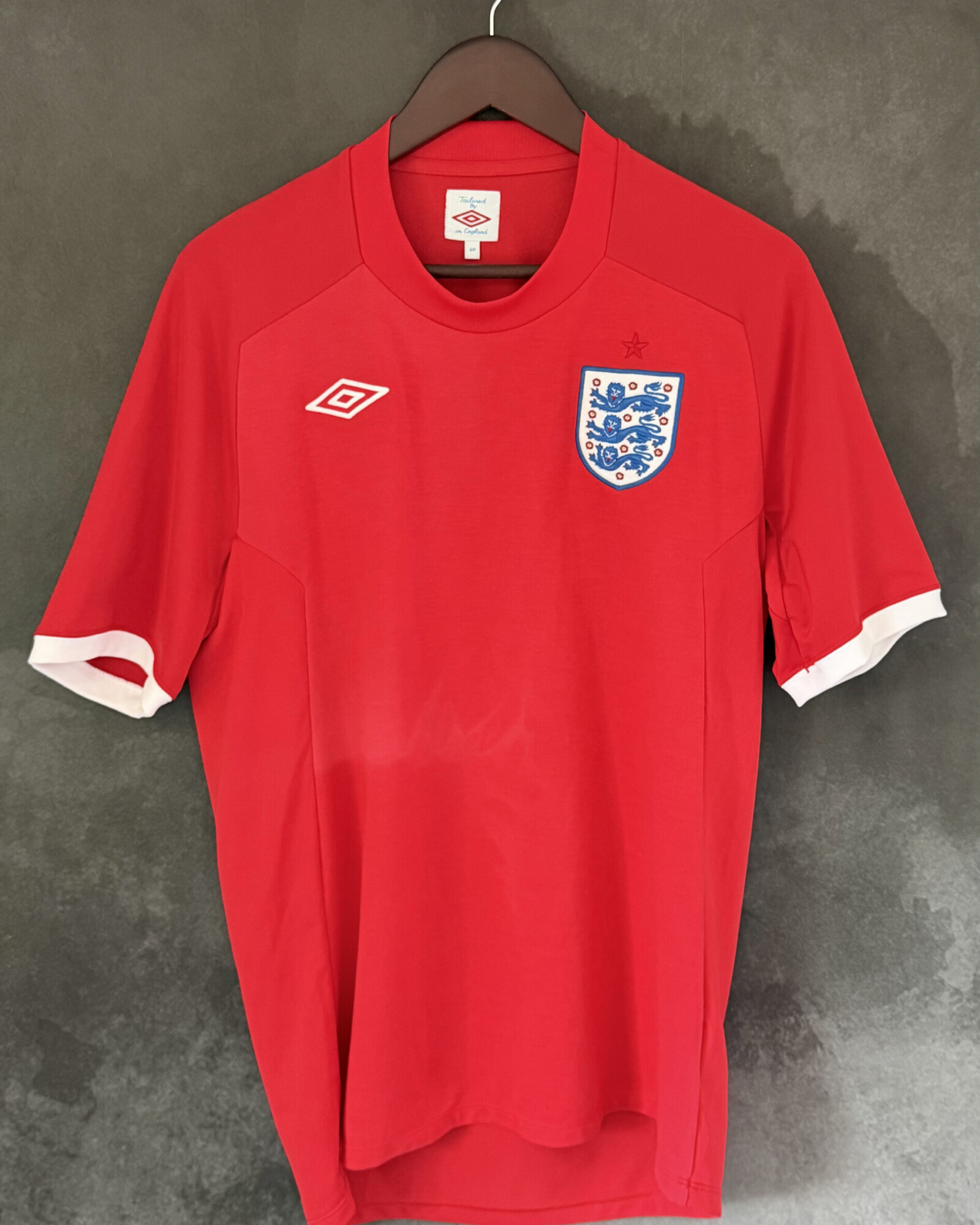 England 2010 Away Medium 8/10
