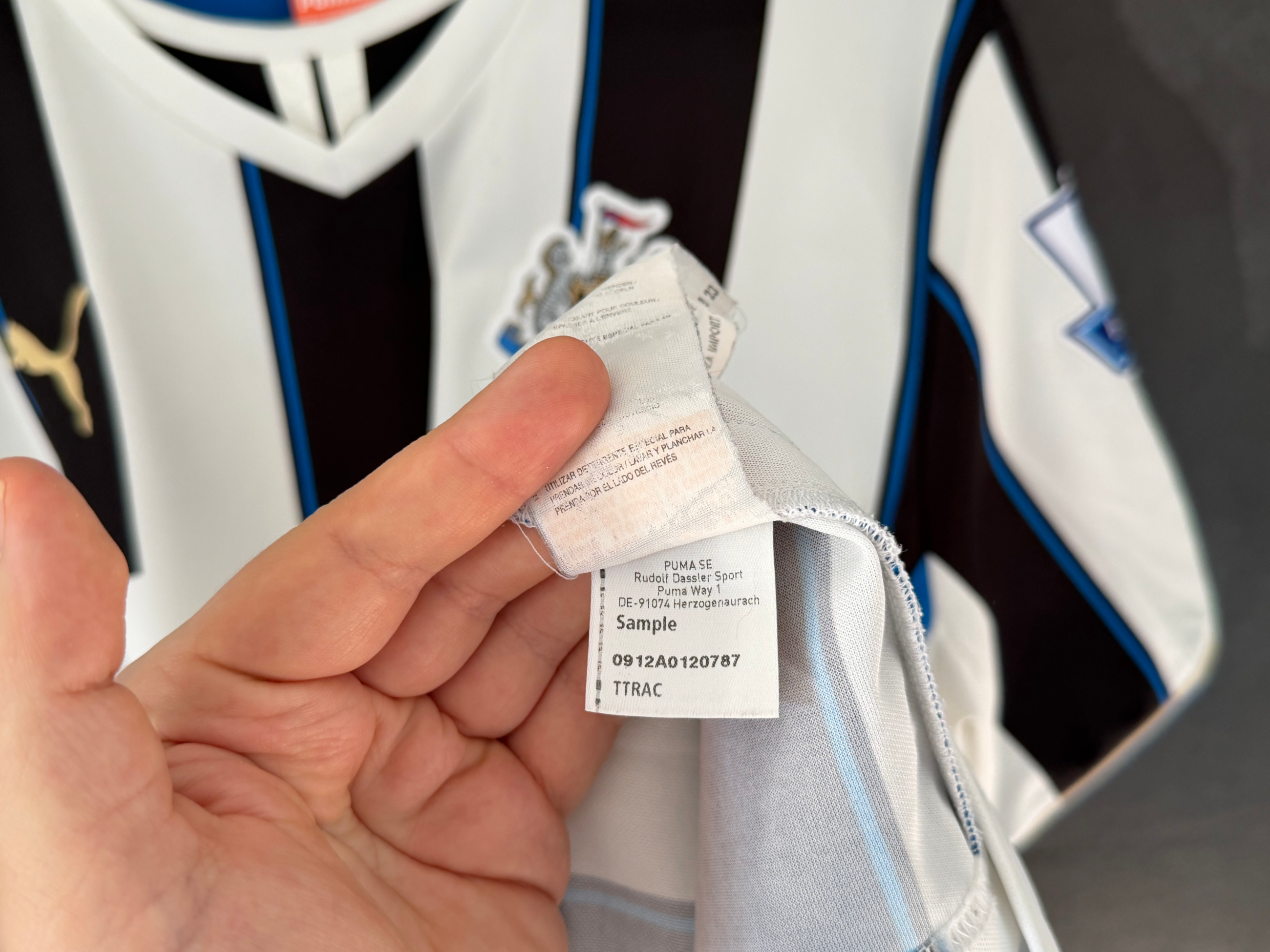 Newcastle United 2013/14 Home TIOTE 24 Large 8/10 view 9