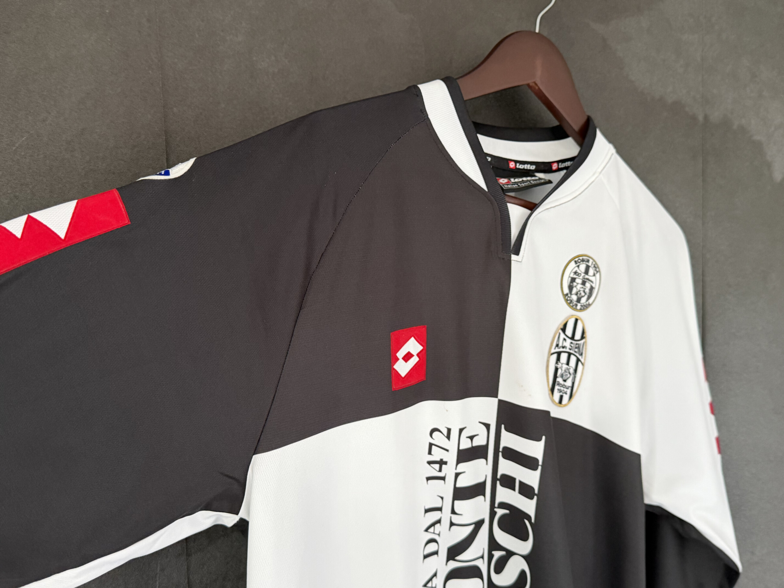 AC Siena 2004/05 Home CHIUMIENTO 20 Medium 9/10 view 13