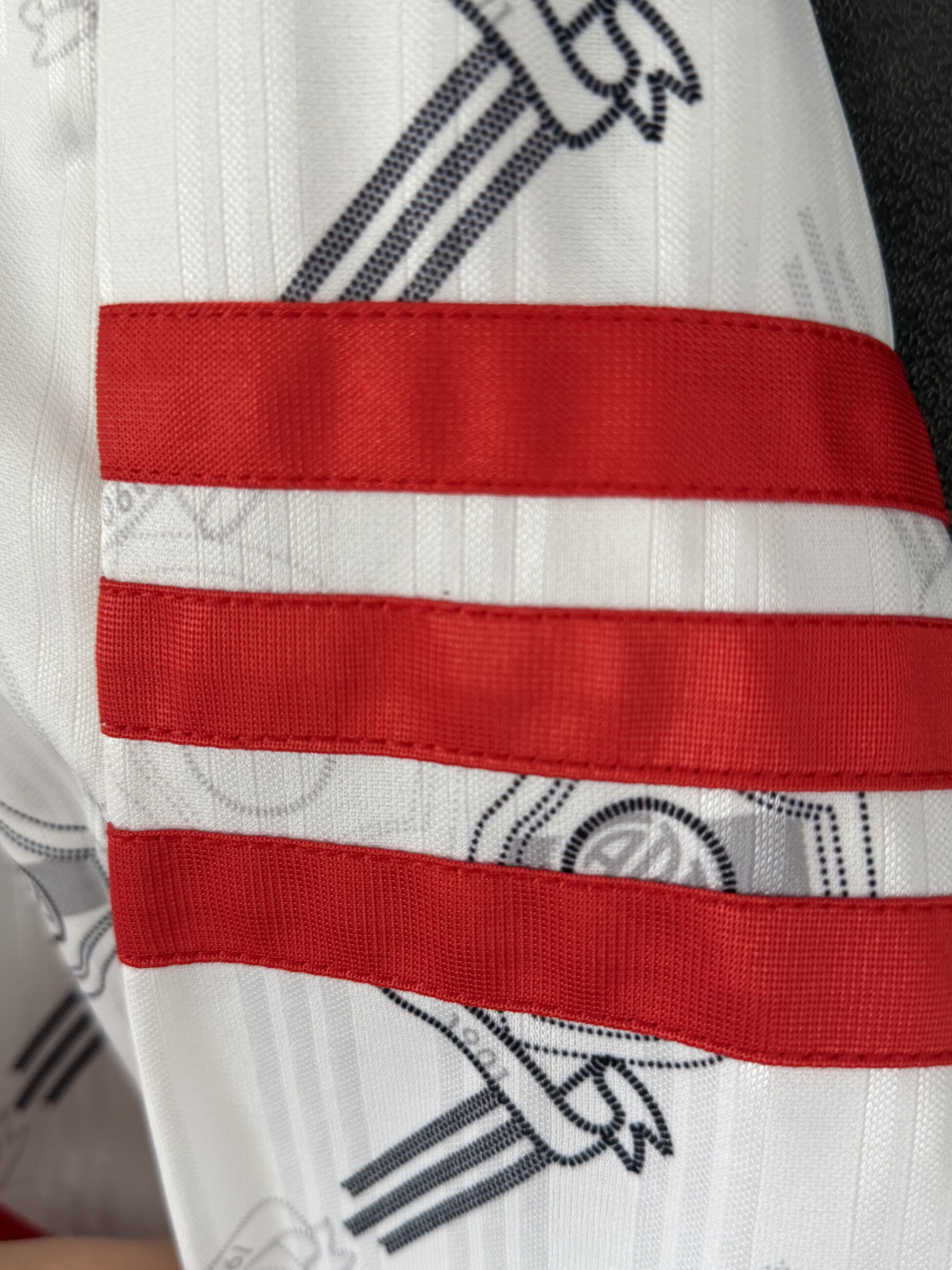 River Plate 1996/98 Home Large 9/10 view 6
