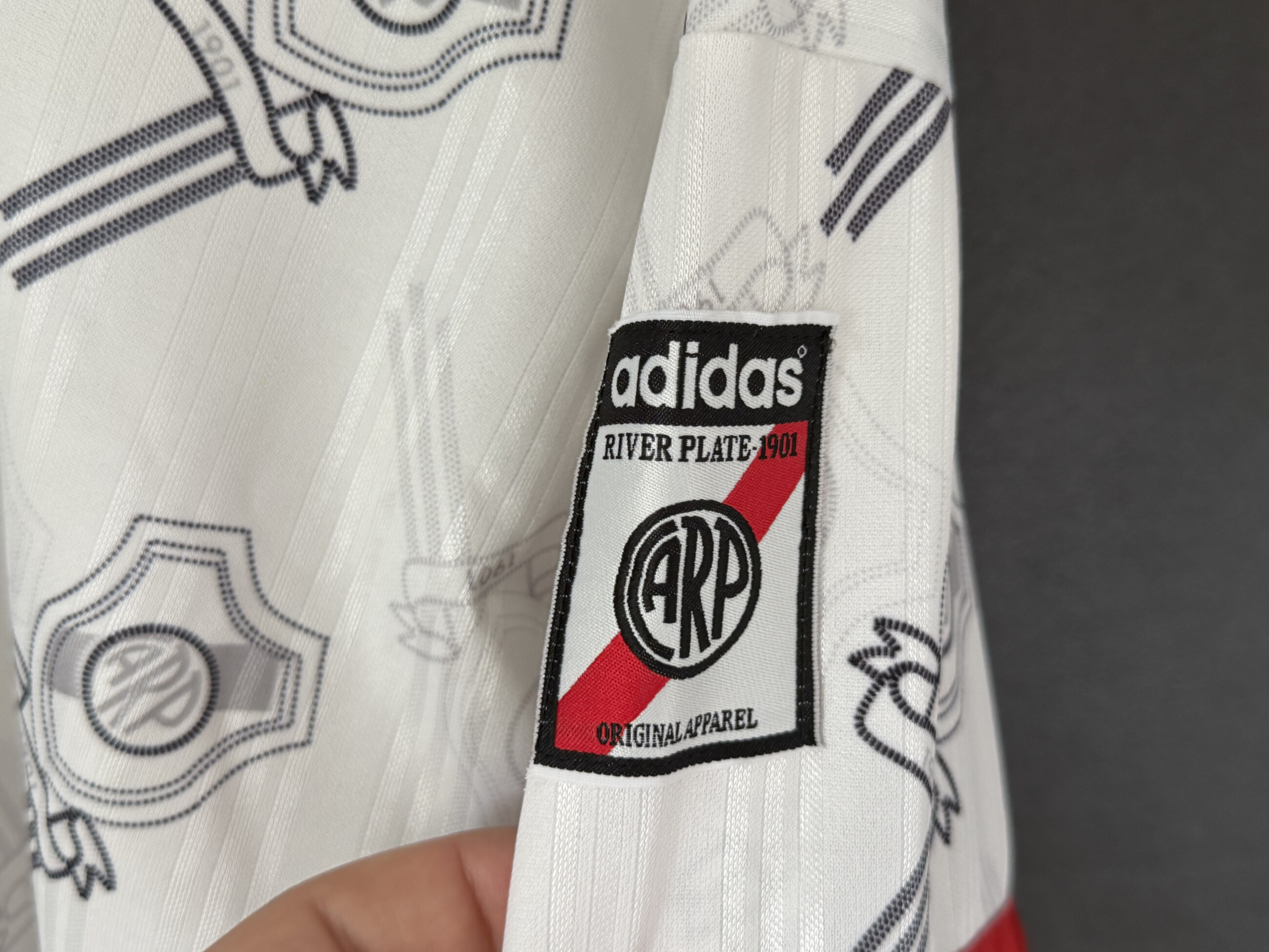 River Plate 1996/98 Home Large 9/10 view 5