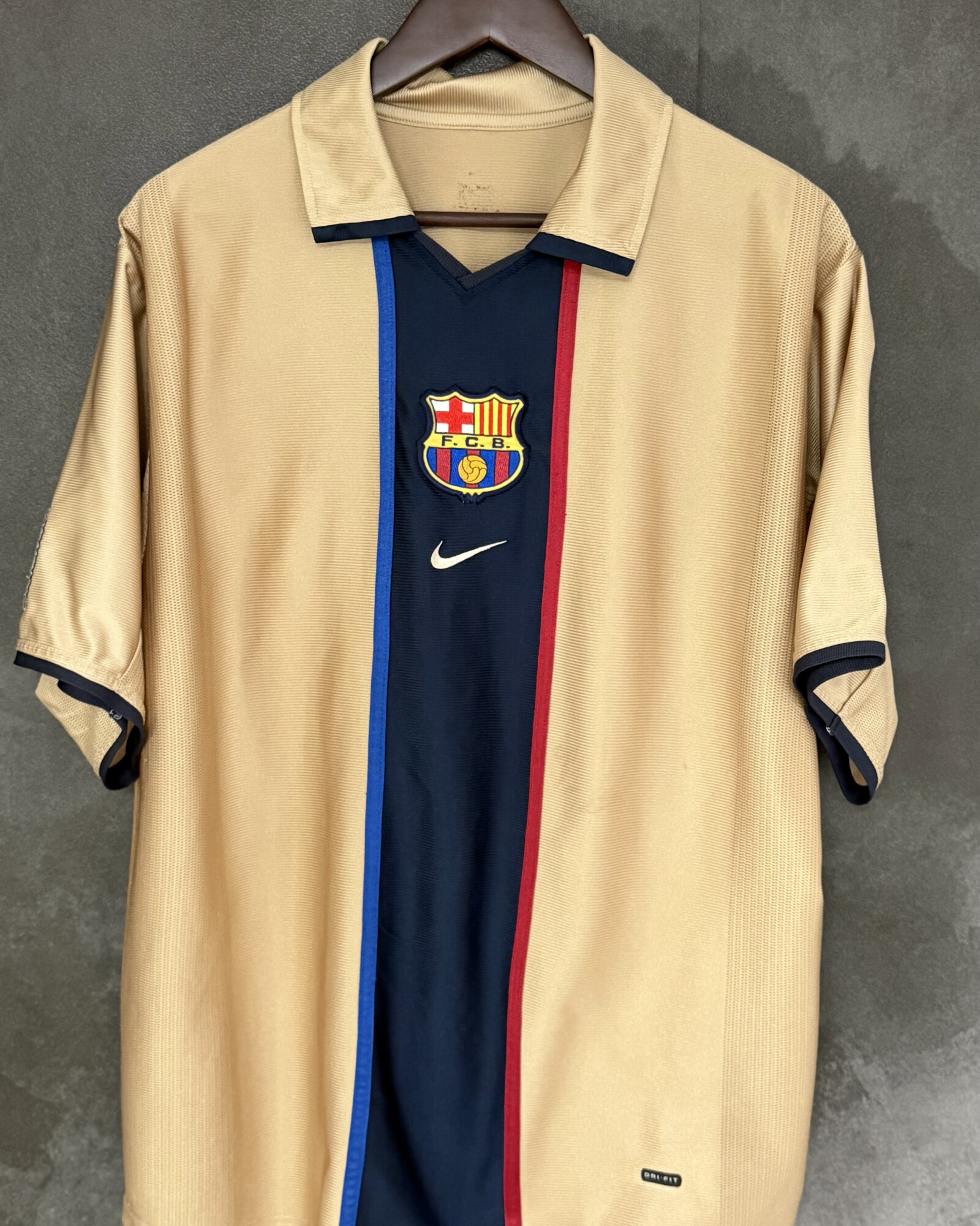 FC Barcelona 2001/02 Away OVERMARS 11 Large 8/10