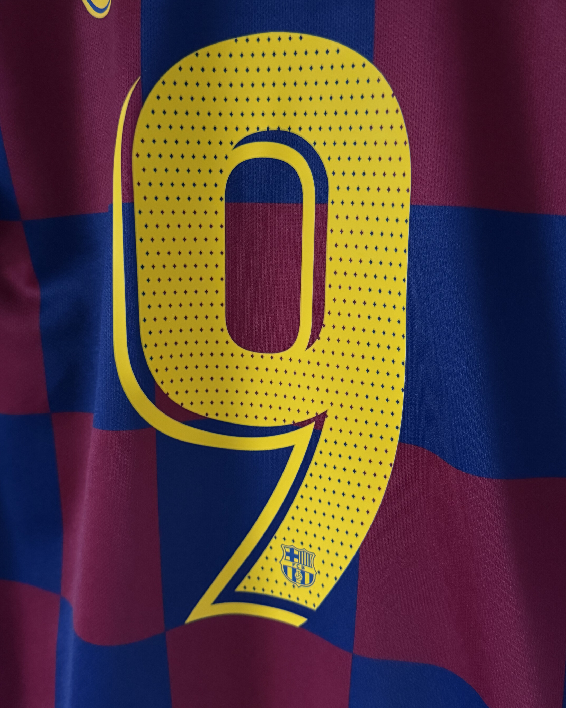 FC Barcelona 2019/20 Home SUAREZ 9 XL 9/10 view 3