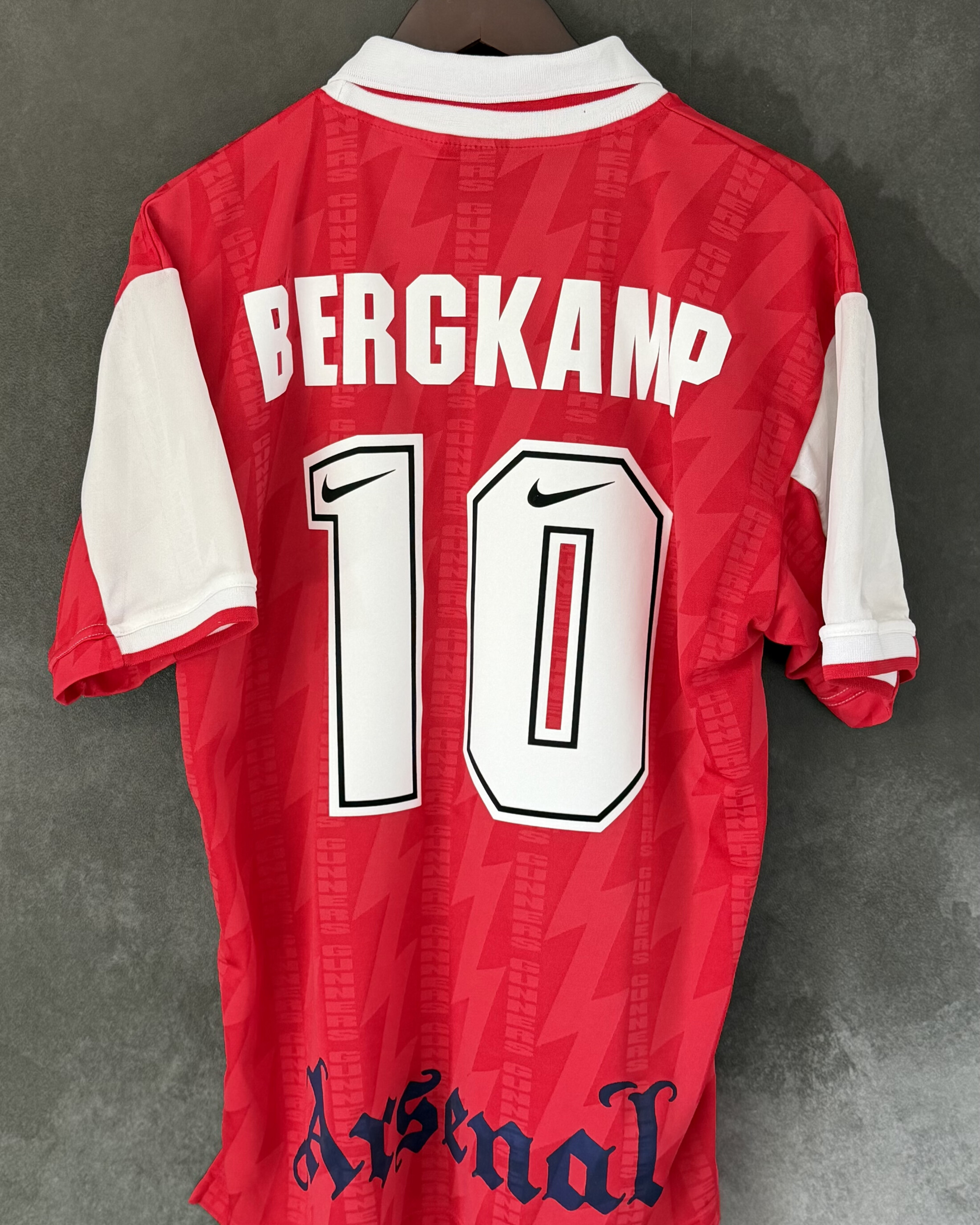 Arsenal FC 1994/96 Home BERGKAMP 10 Large 8/10 view 2