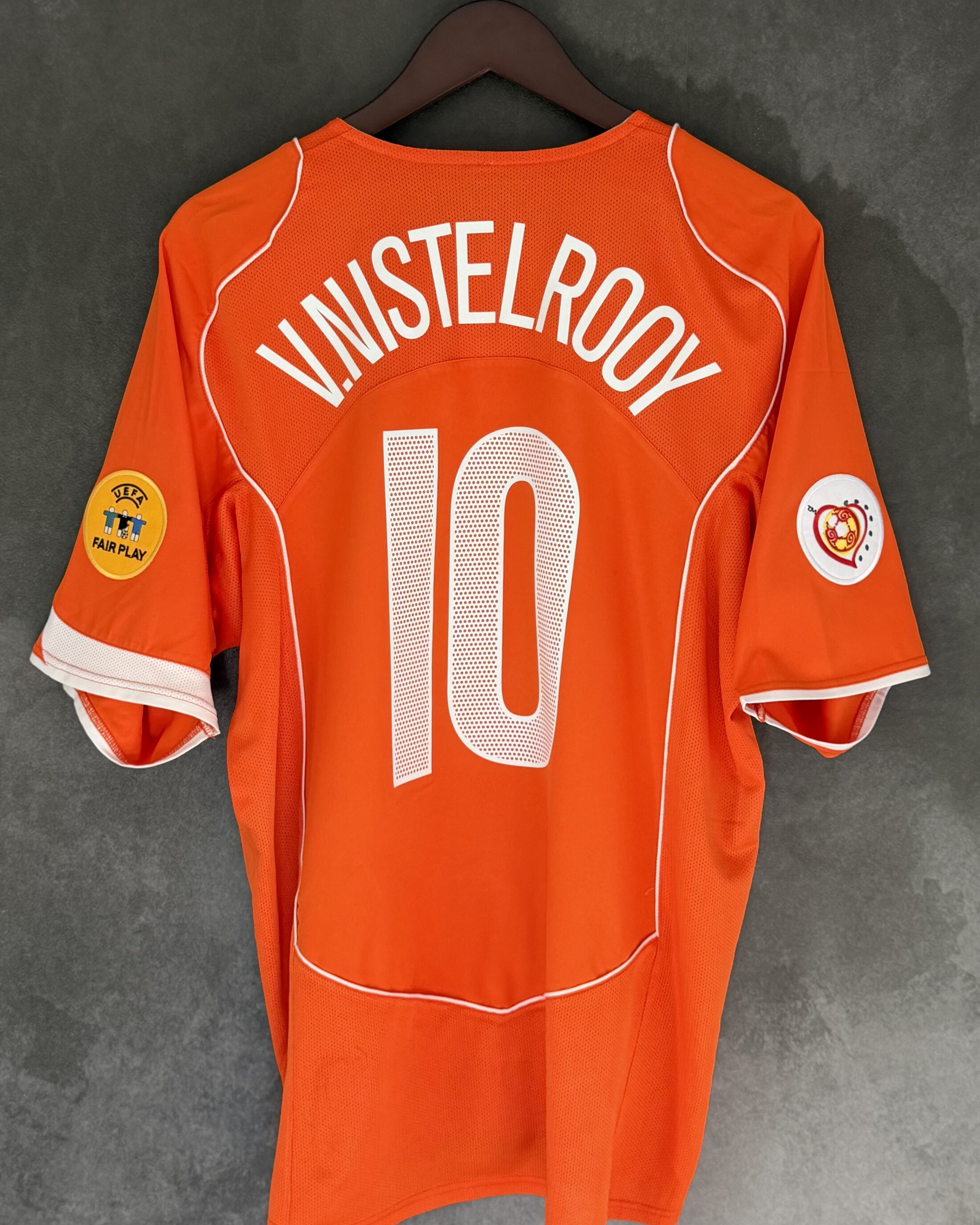 Netherlands 2004 Home v.NISTLEROOY 10 Large 8/10 - Image 2