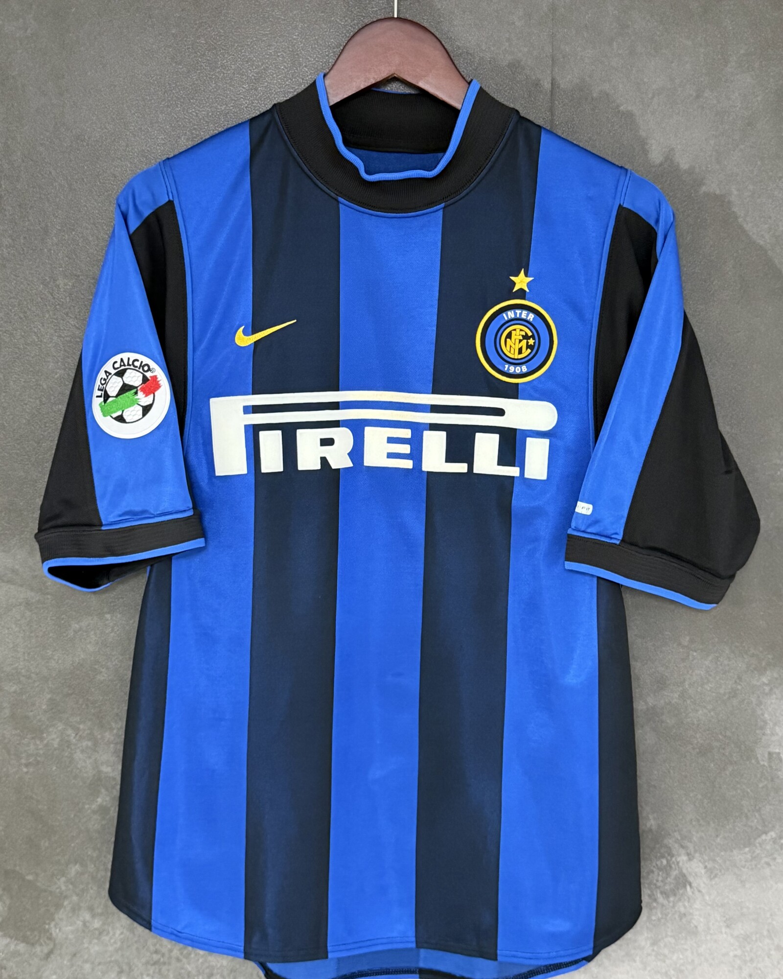 Inter Milan 2000/01 Home RONALDO 9 Small 9/10