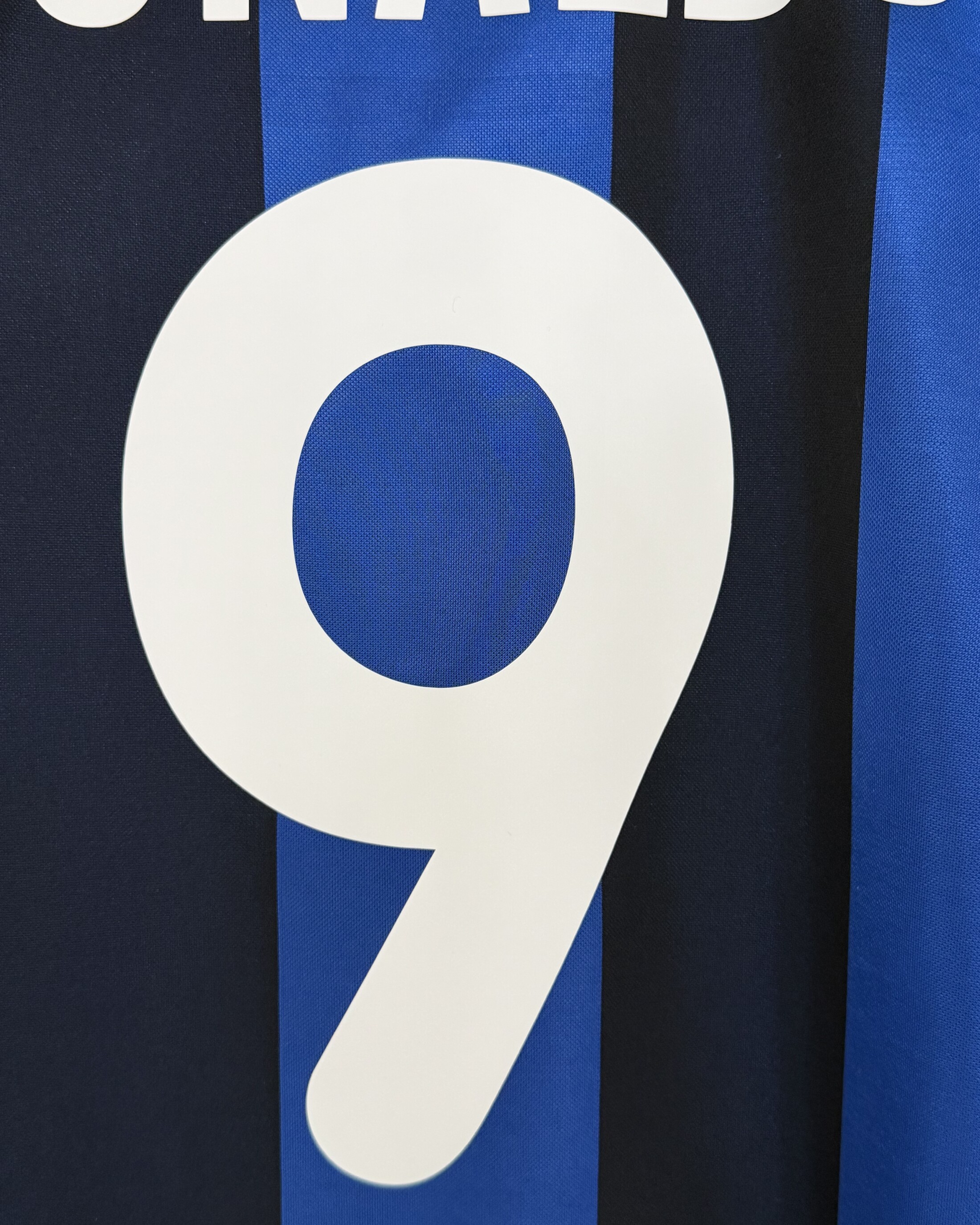 Inter Milan 2000/01 Home RONALDO 9 Small 9/10 - Image 4