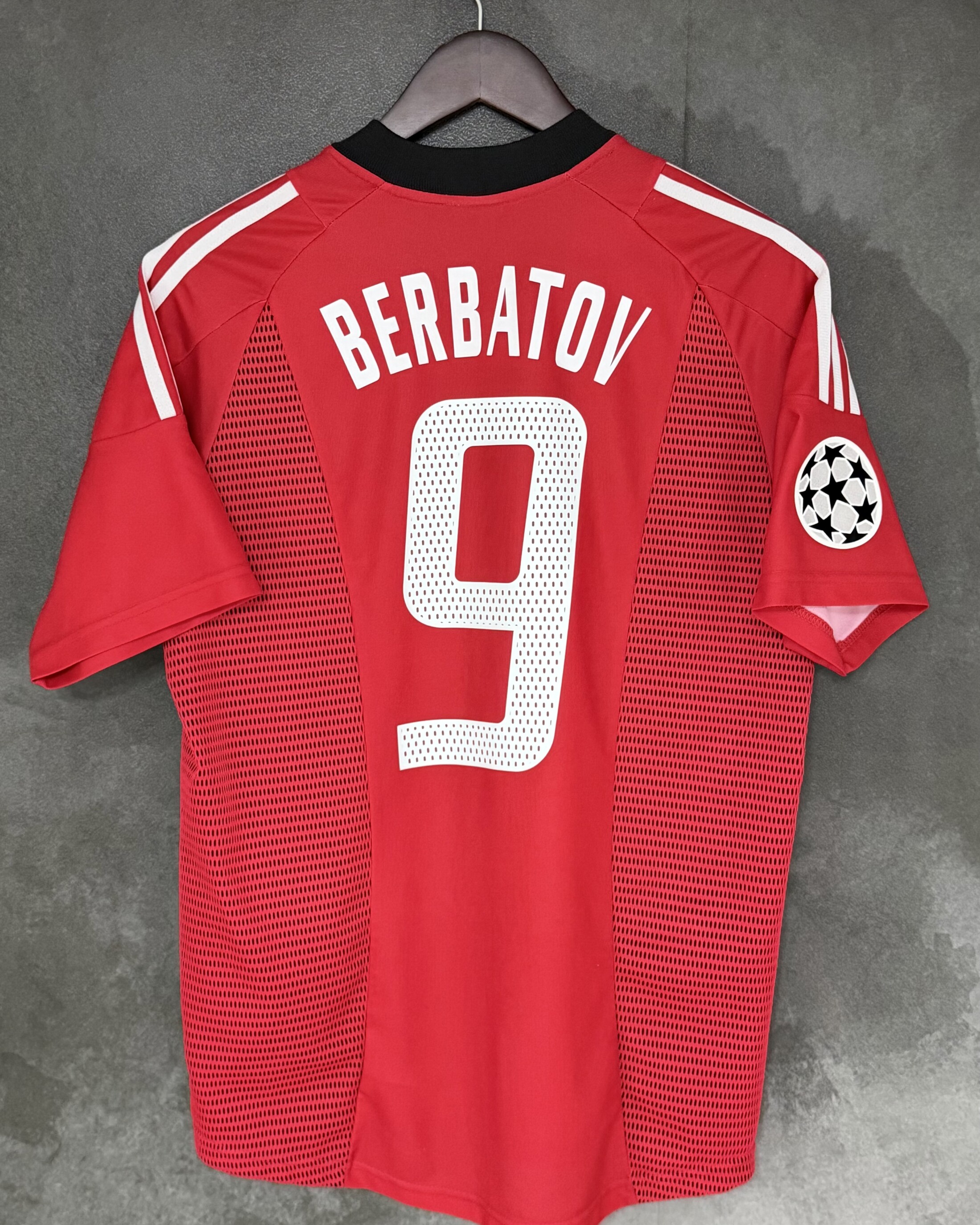 Bayer 04 Leverkusen 2002/03 Home BERBATOV 9 Small 9/10 - Image 2