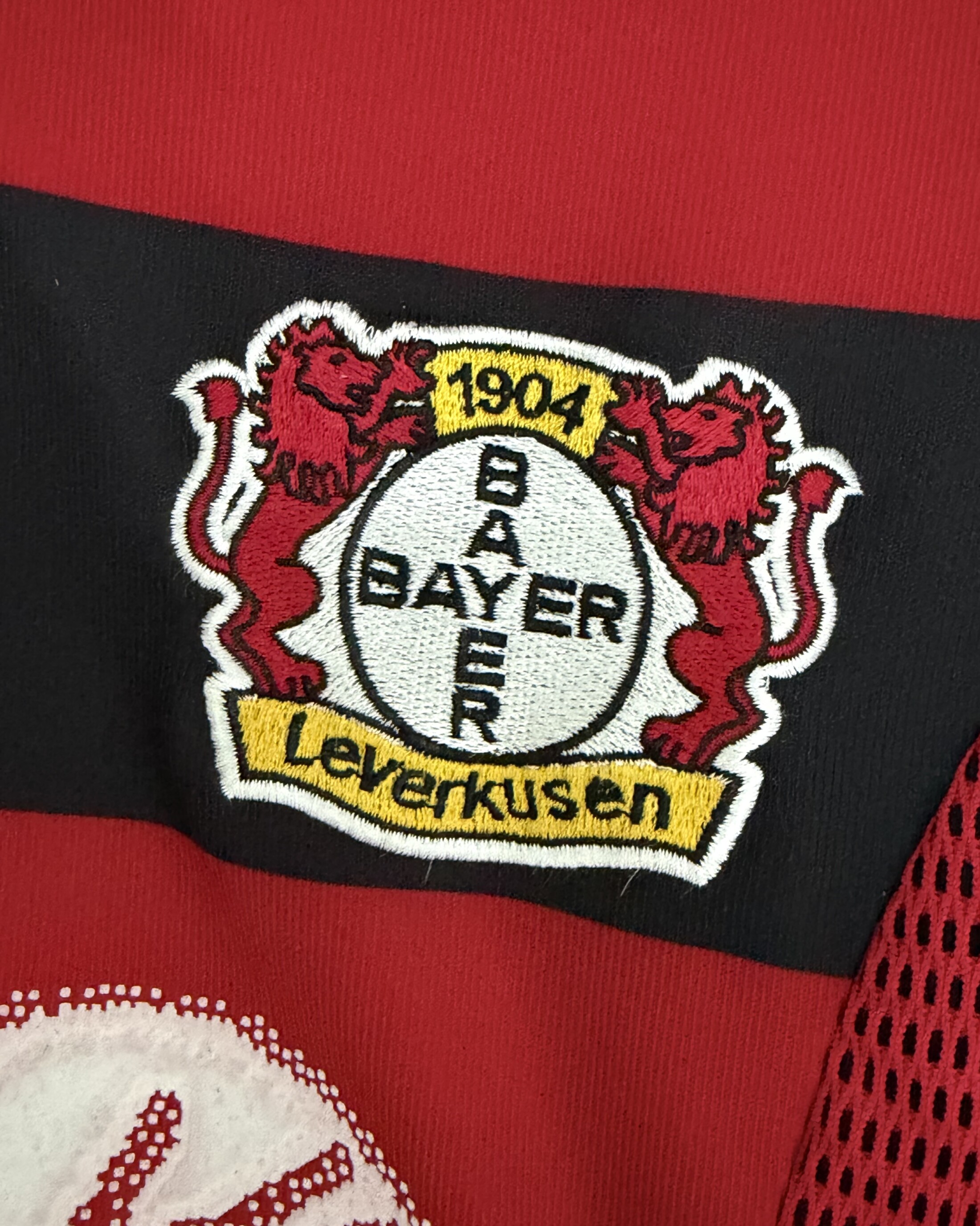 Bayer 04 Leverkusen 2002/03 Home BERBATOV 9 Small 9/10 - Image 6