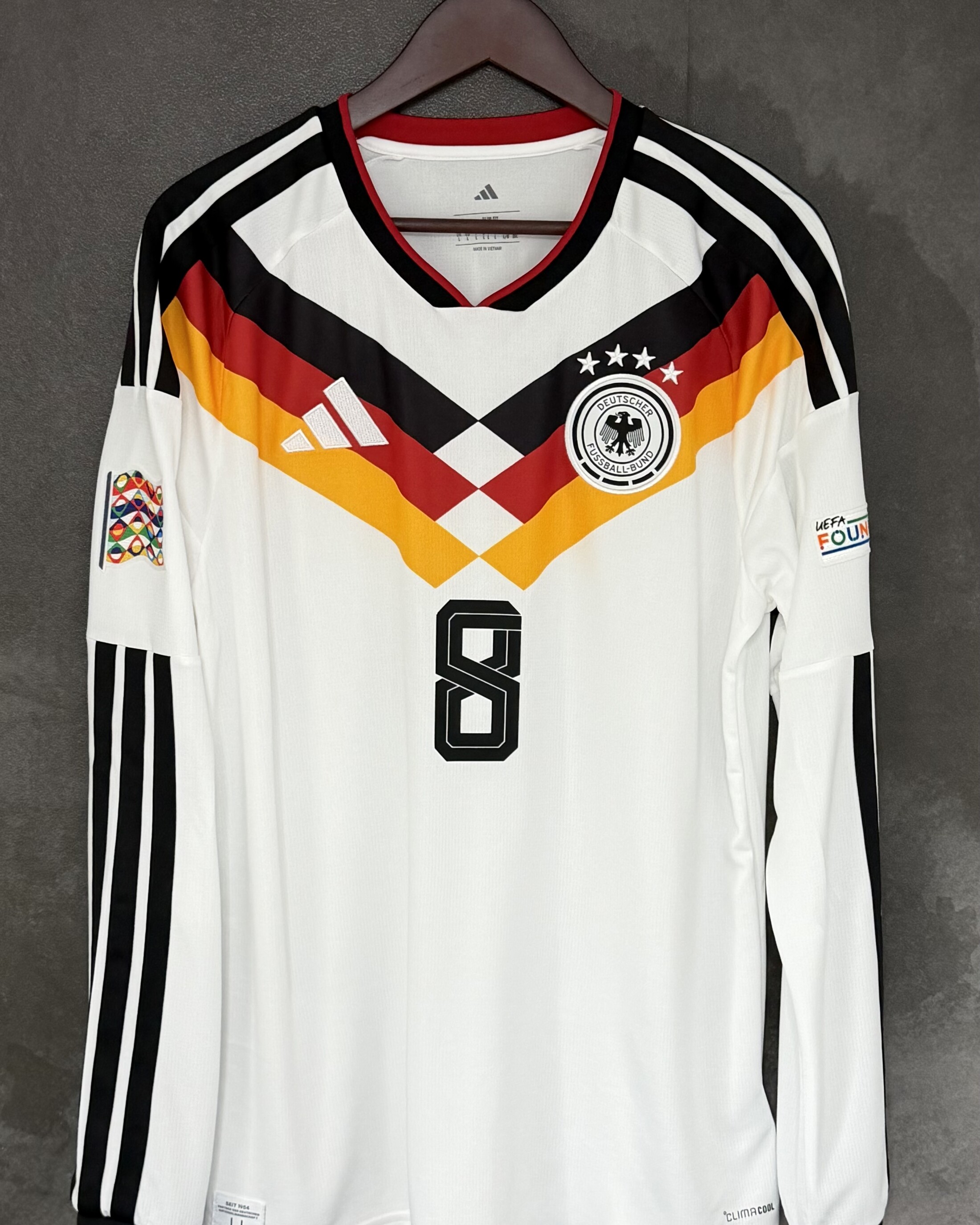 Germany 2026 Home BISCHOF 8 Large 10/10 BNWT