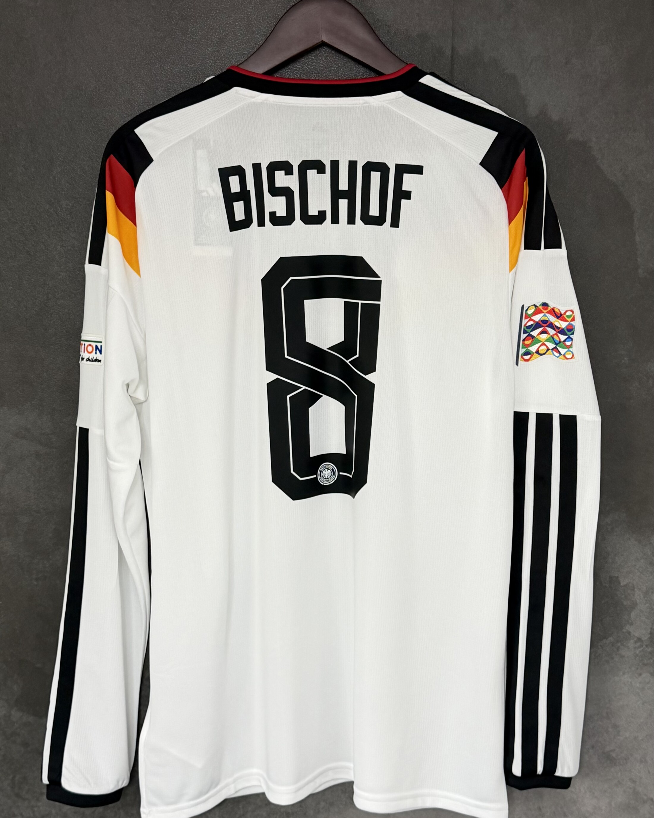 Germany 2026 Home BISCHOF 8 Large 10/10 BNWT - Image 2