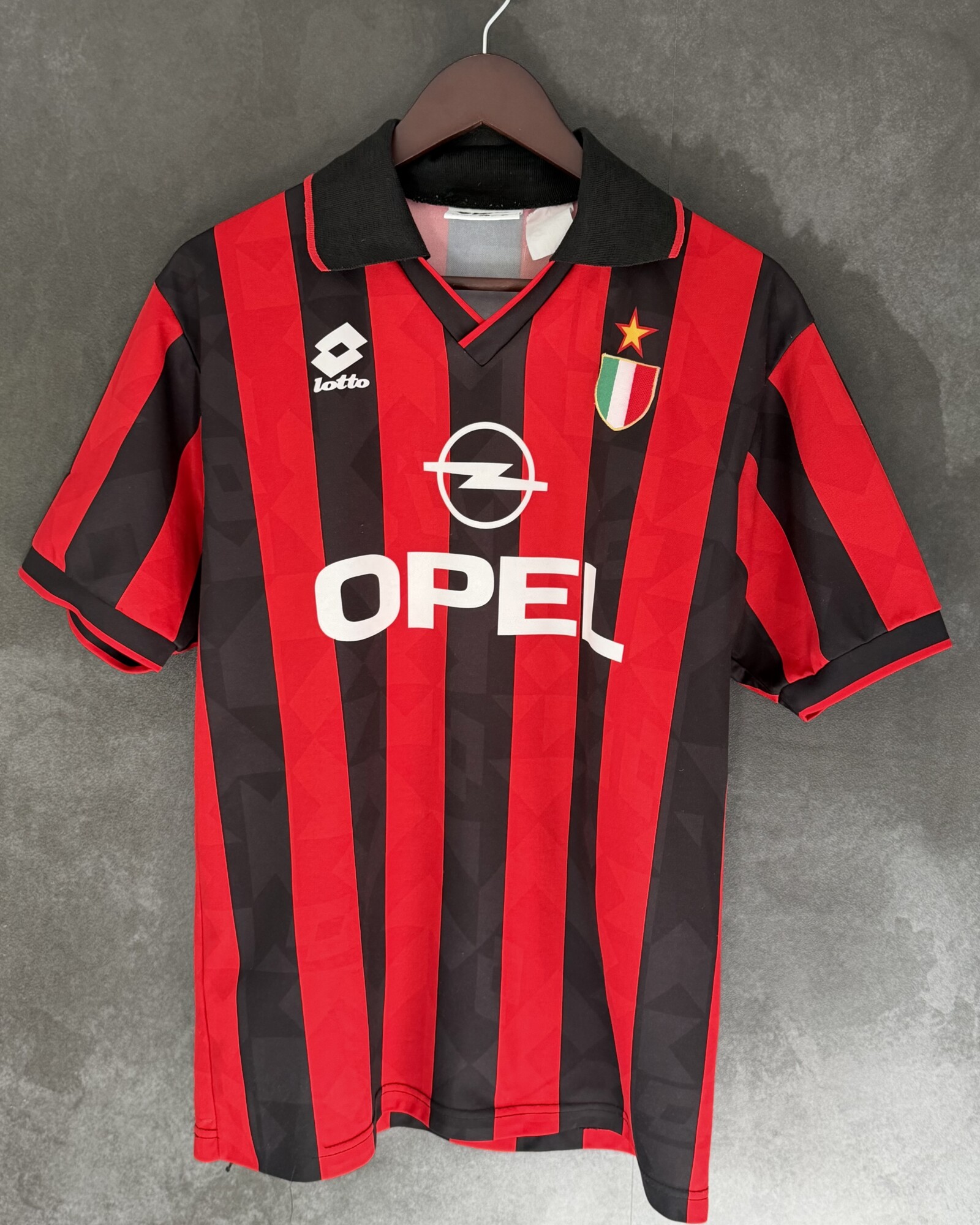 AC Milan 1994/95 Home BARESI 6 Small 8/10